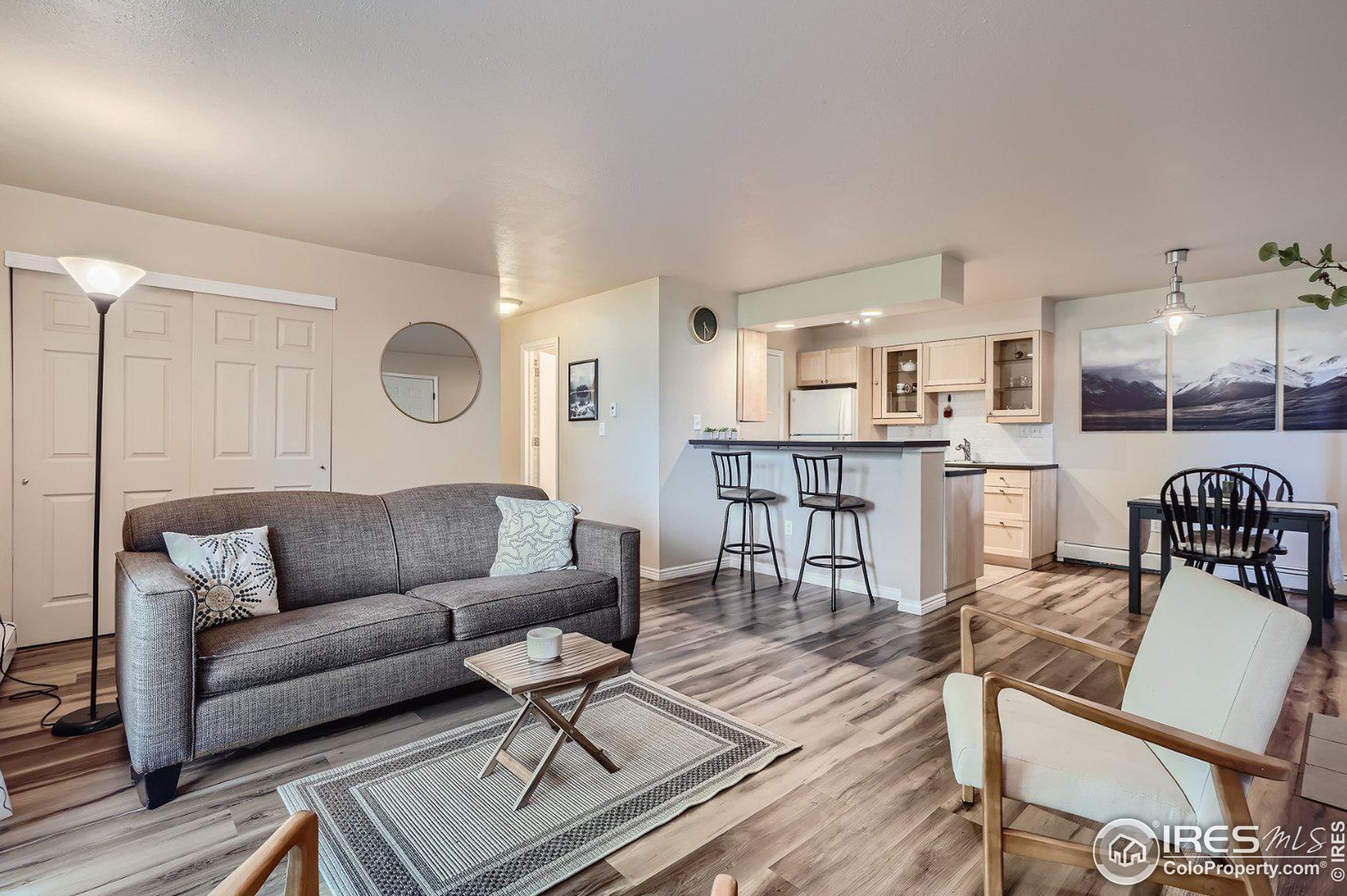 695 Manhattan Dr, Boulder, CO 80303-4013