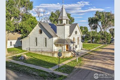 301 Beaver St, Hillrose, CO 80733 - Photo 1