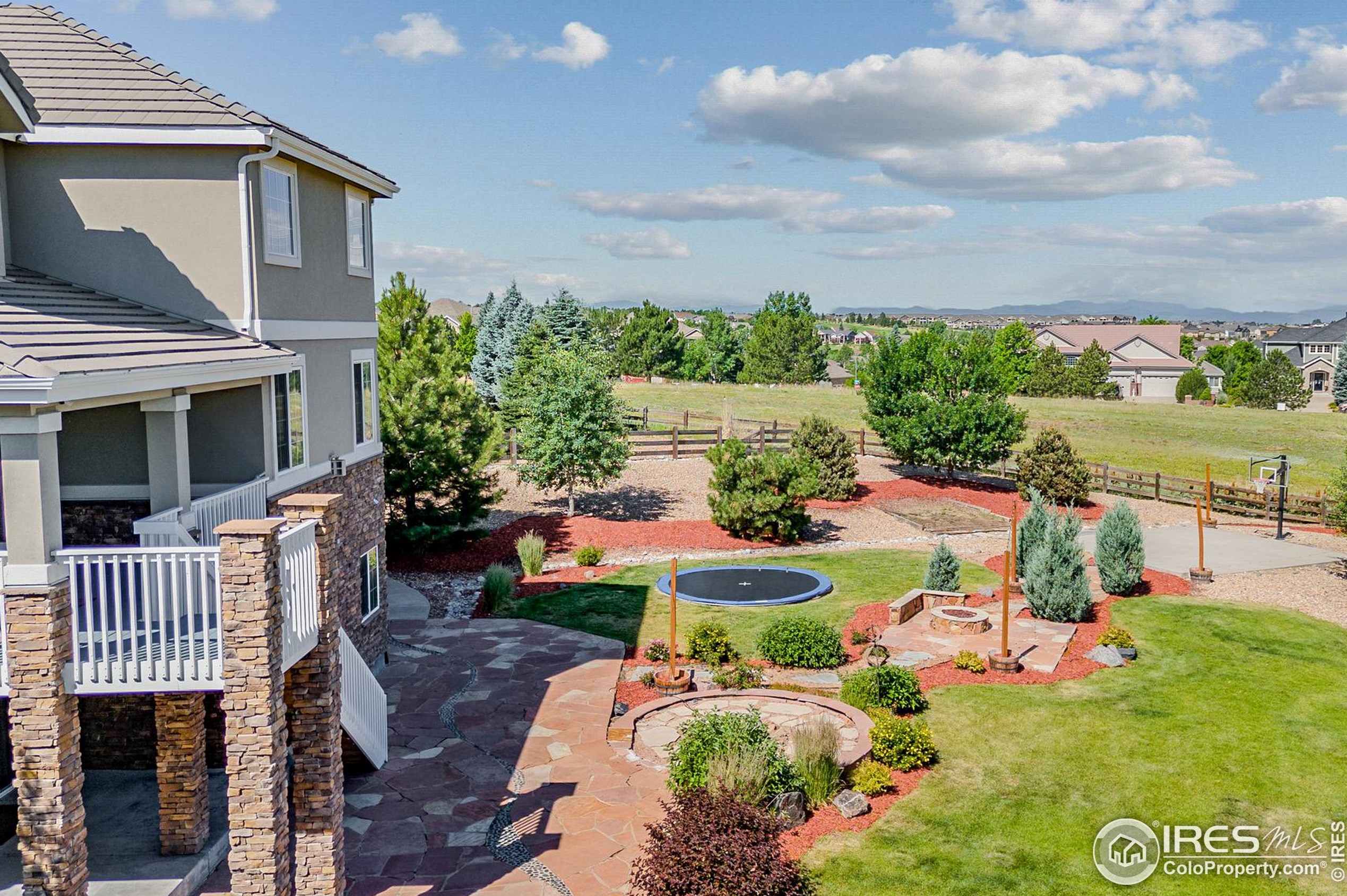 24230 Moraine Pl, Aurora CO 80016-1374 exterior