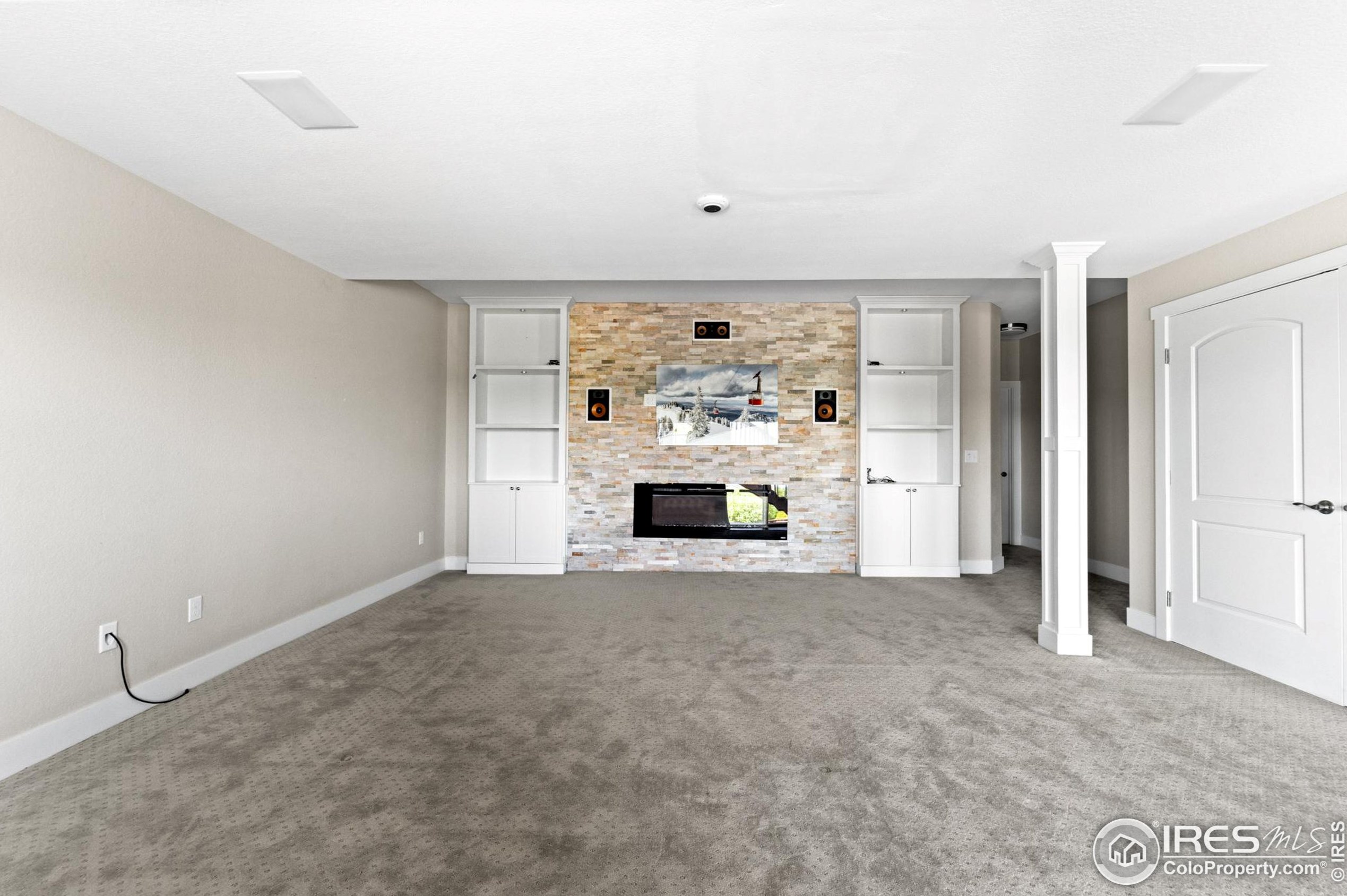 24230 Moraine Pl, Aurora CO 80016-1374 exterior