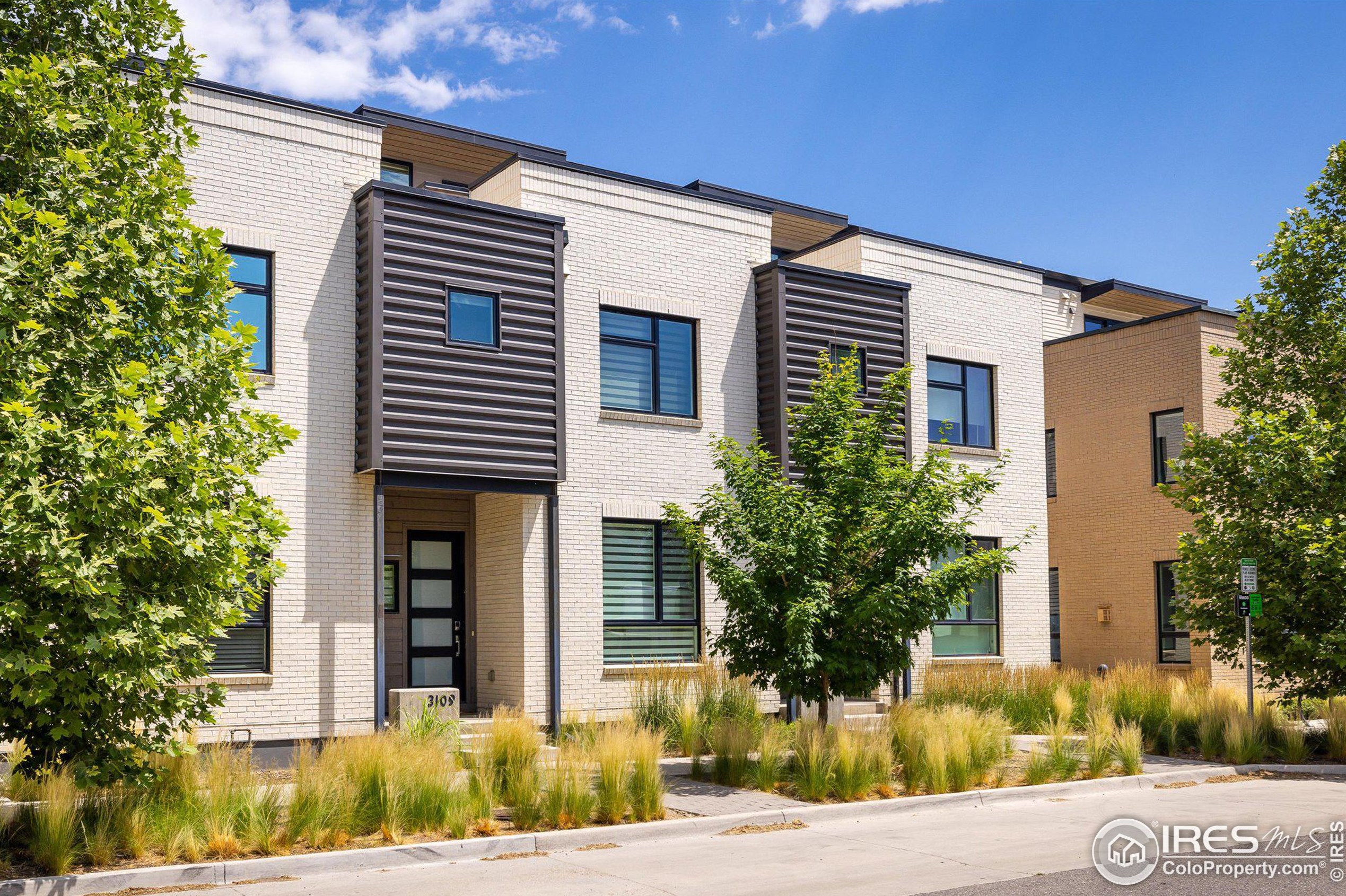 3109 Bluff St, Boulder, CO 80301-2103