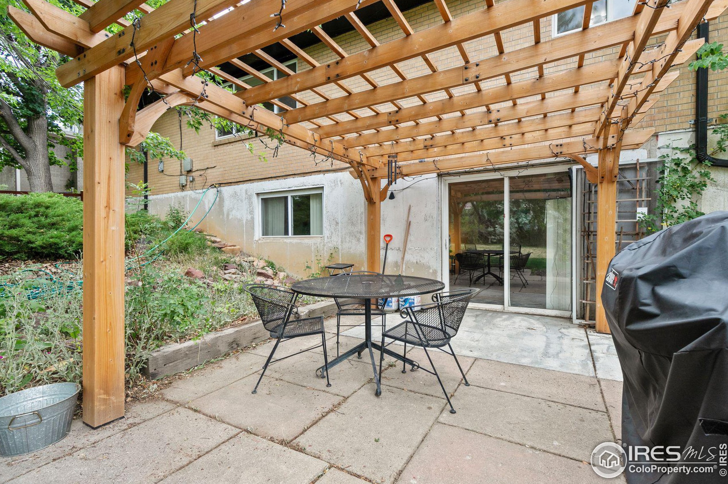 4330 Darley Ave, Boulder CO  80305-6028 exterior