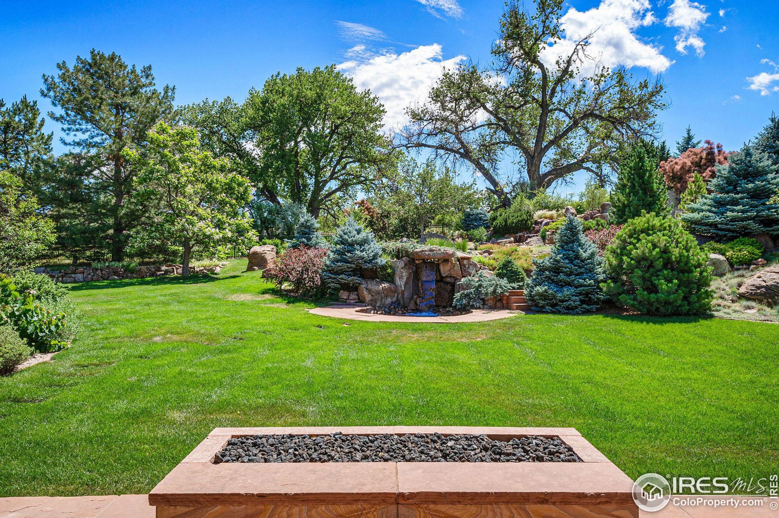 1000 Spg Dr, Boulder CO  80303-5029 exterior