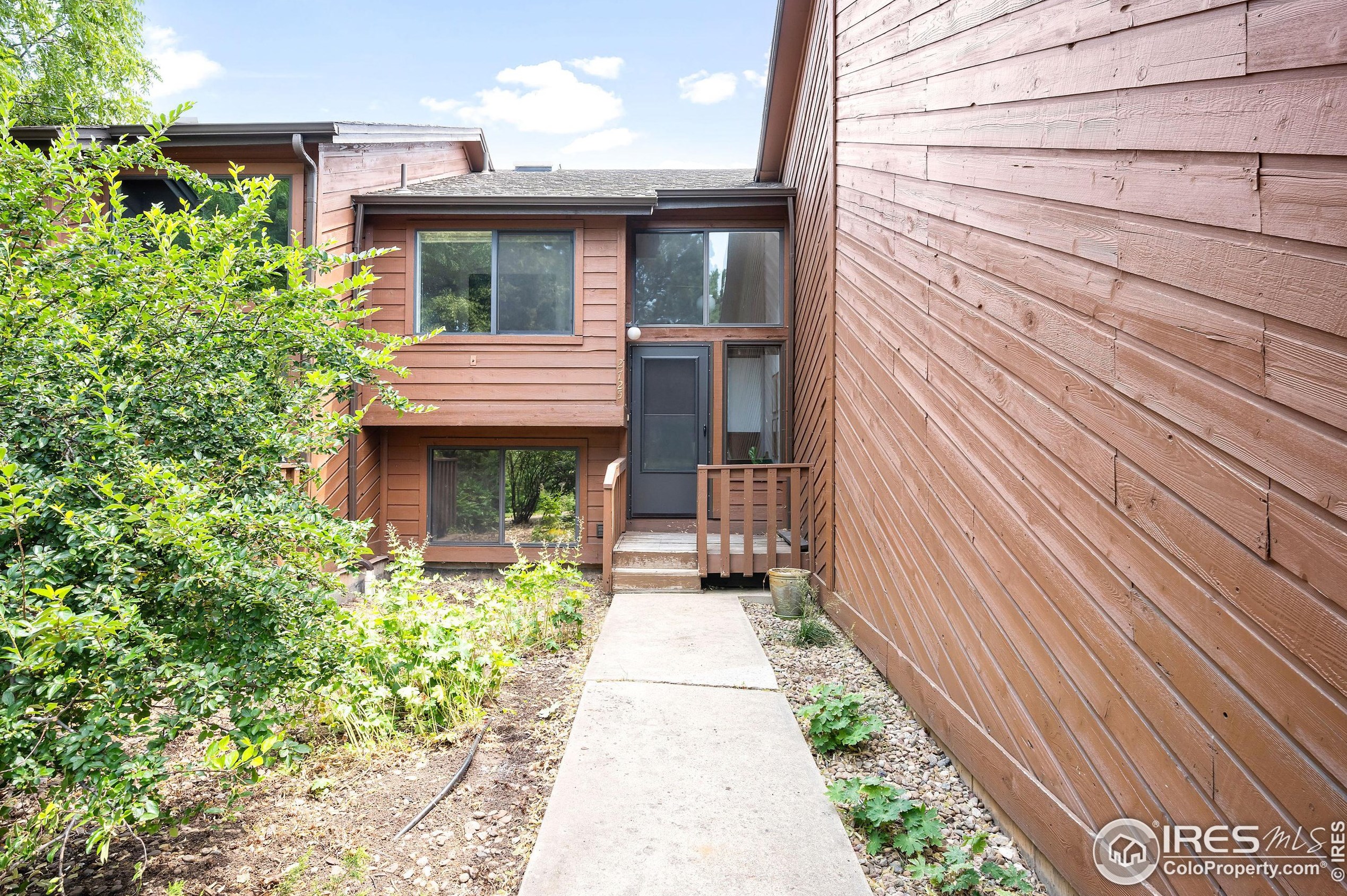 2725 Juniper Ave, Boulder, CO 80304-2464