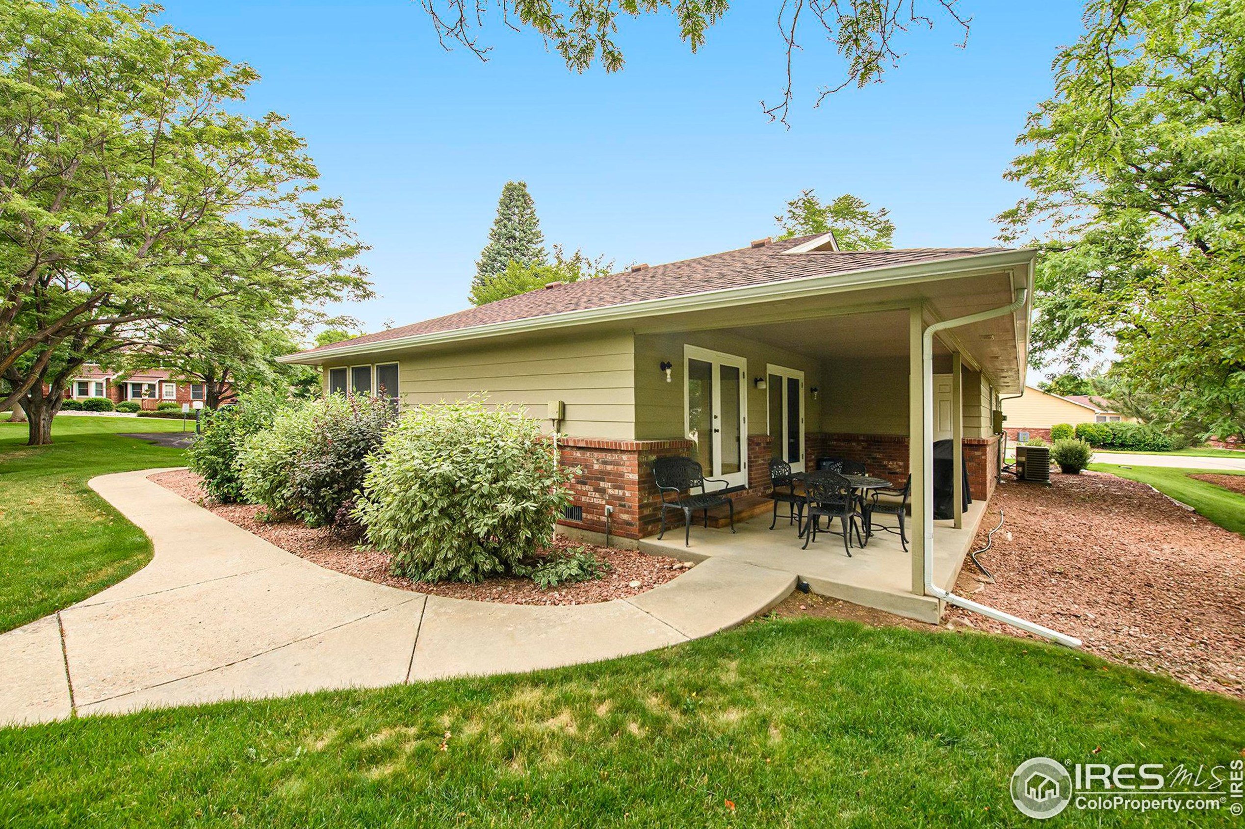 3412 Laredo Ln, Fort Collins CO  80526-4226 exterior