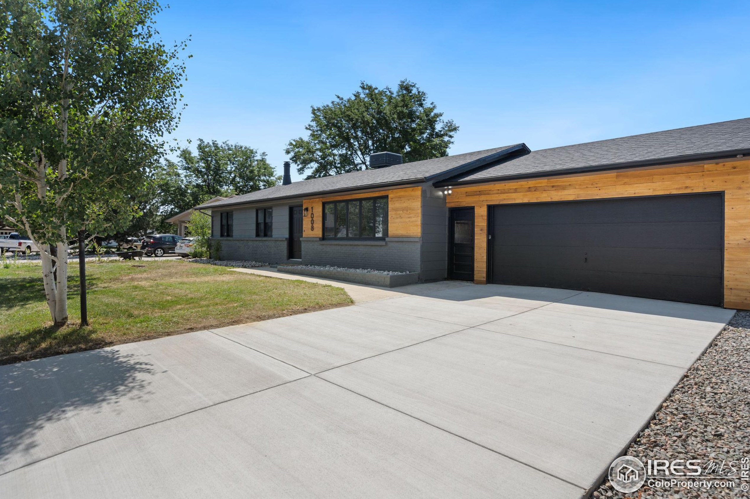 1008 Knobcone Pl, Loveland, CO 80538-1947