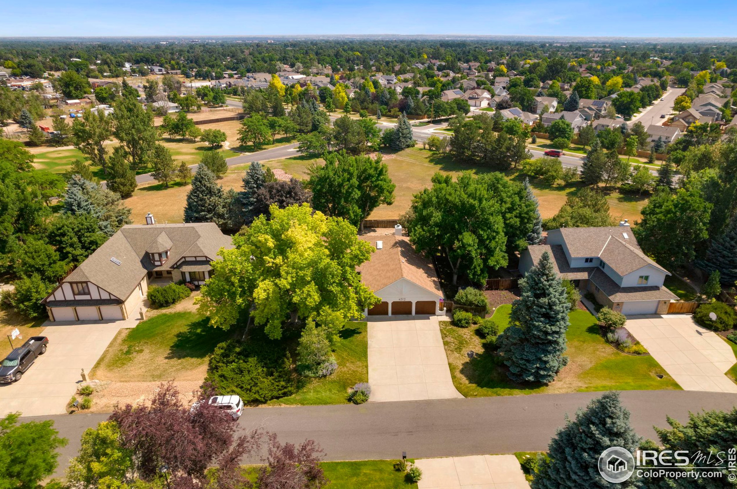 4312 Whippeny Dr, Fort Collins CO  80526-5240 exterior