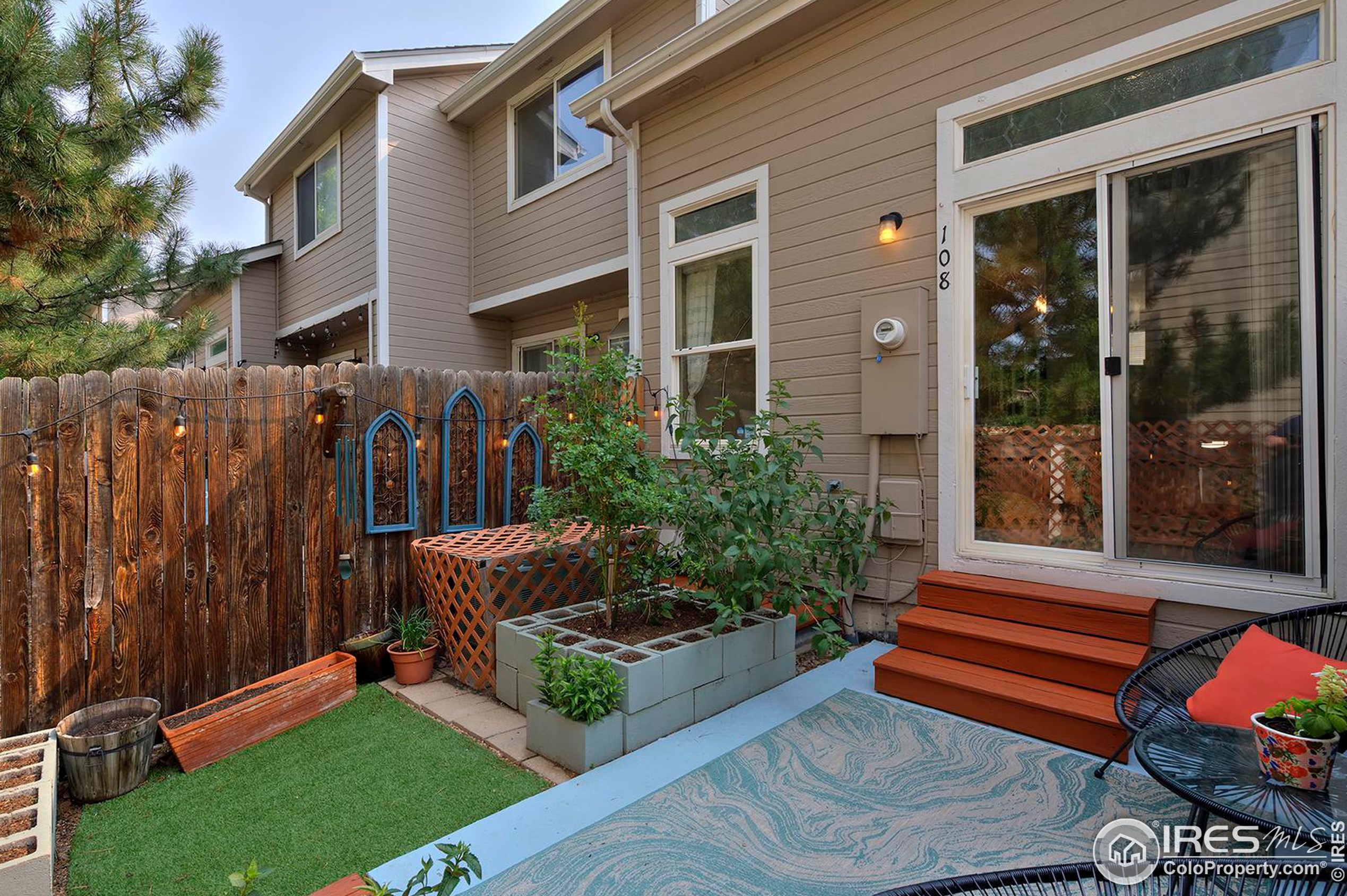 1885 Quebec Way, Denver CO  80231-2605 exterior
