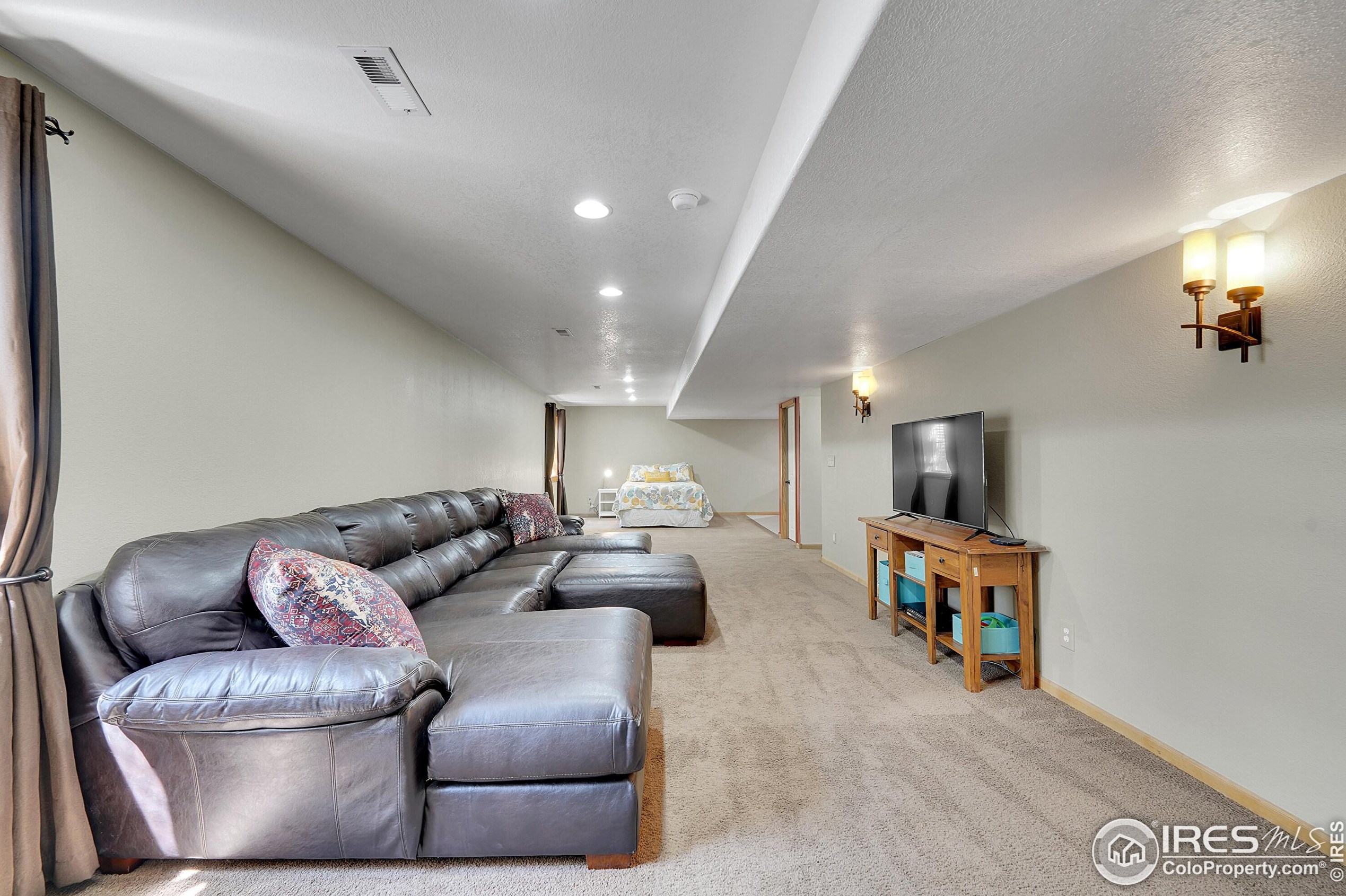 2247 Woody Creek Cir, Loveland CO  80538-5333 exterior