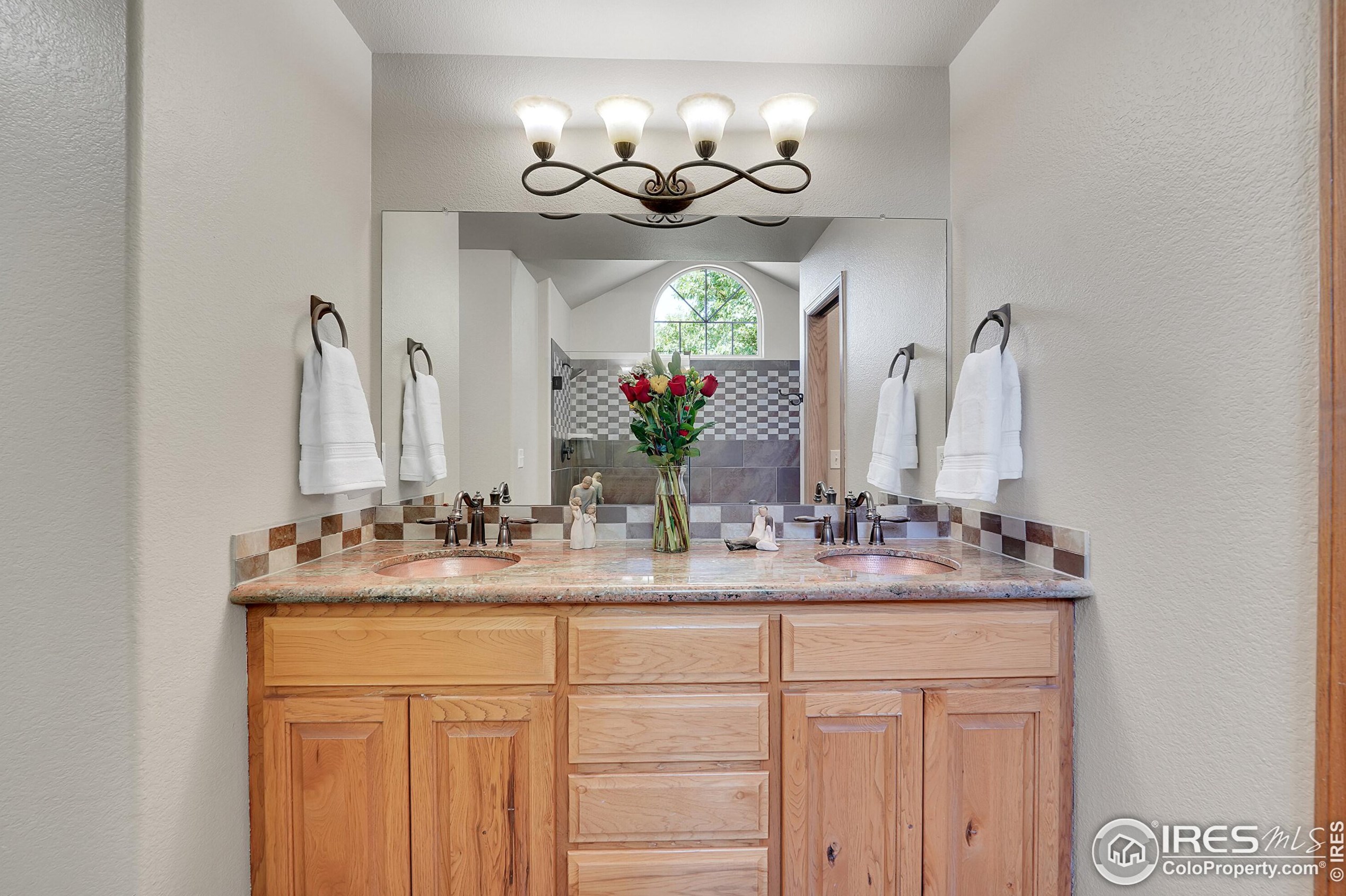 2247 Woody Creek Cir, Loveland CO  80538-5333 exterior