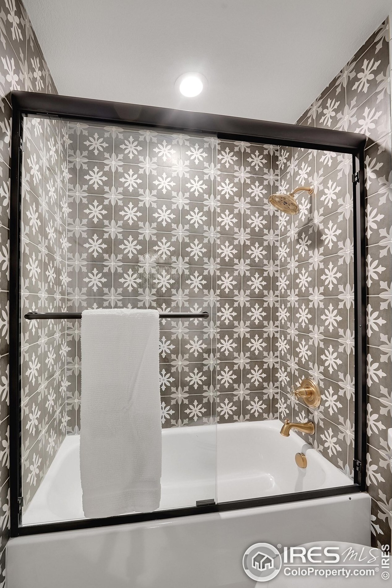 2247 Woody Creek Cir, Loveland CO  80538-5333 exterior