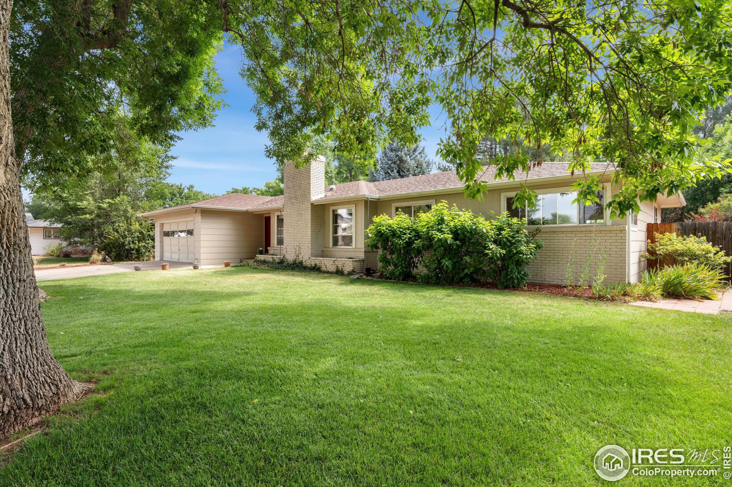 757 Cherokee Dr, Fort Collins, CO 80525