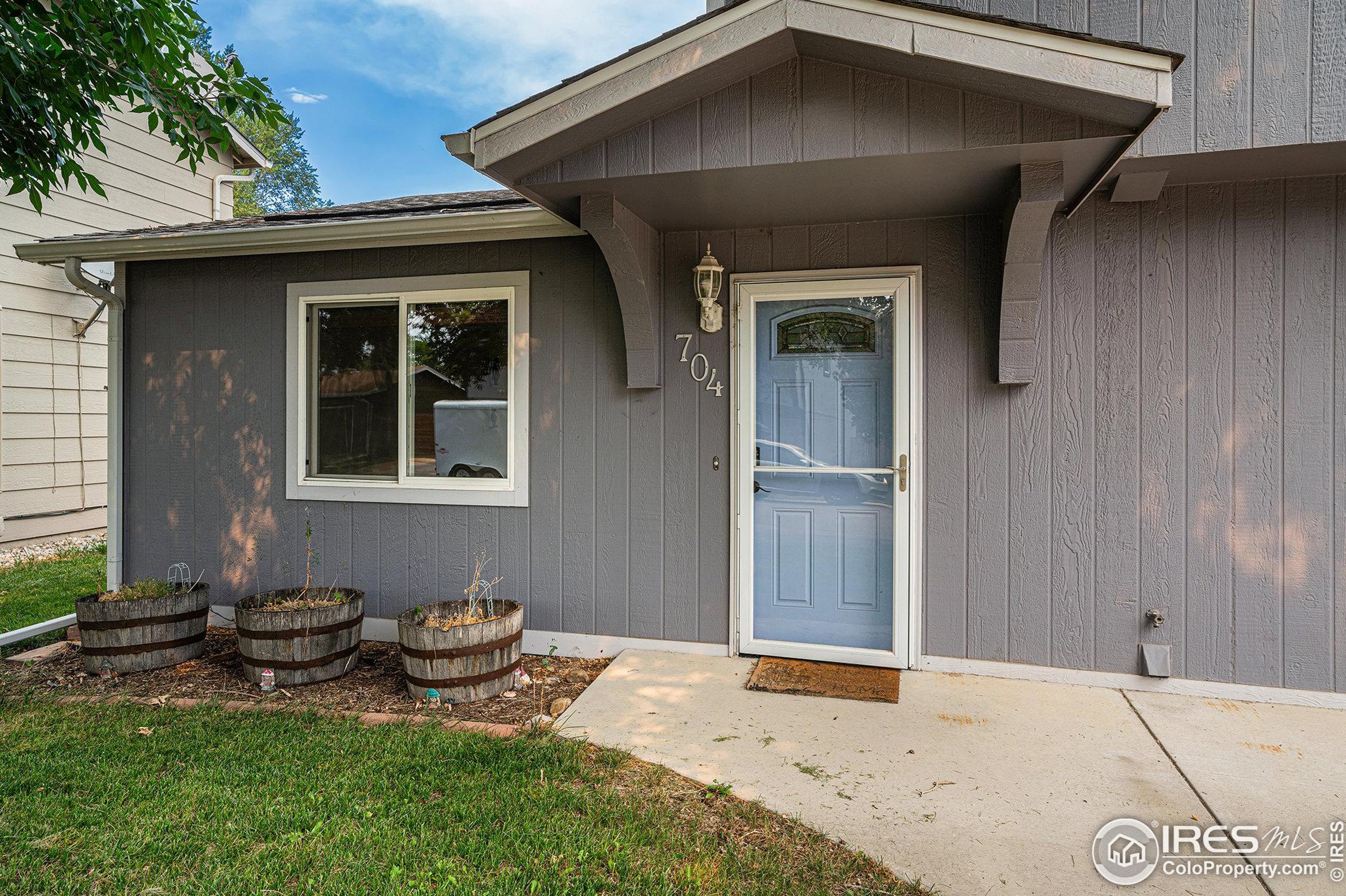 704 Countryside Dr, Fort Collins, CO 80524-3621