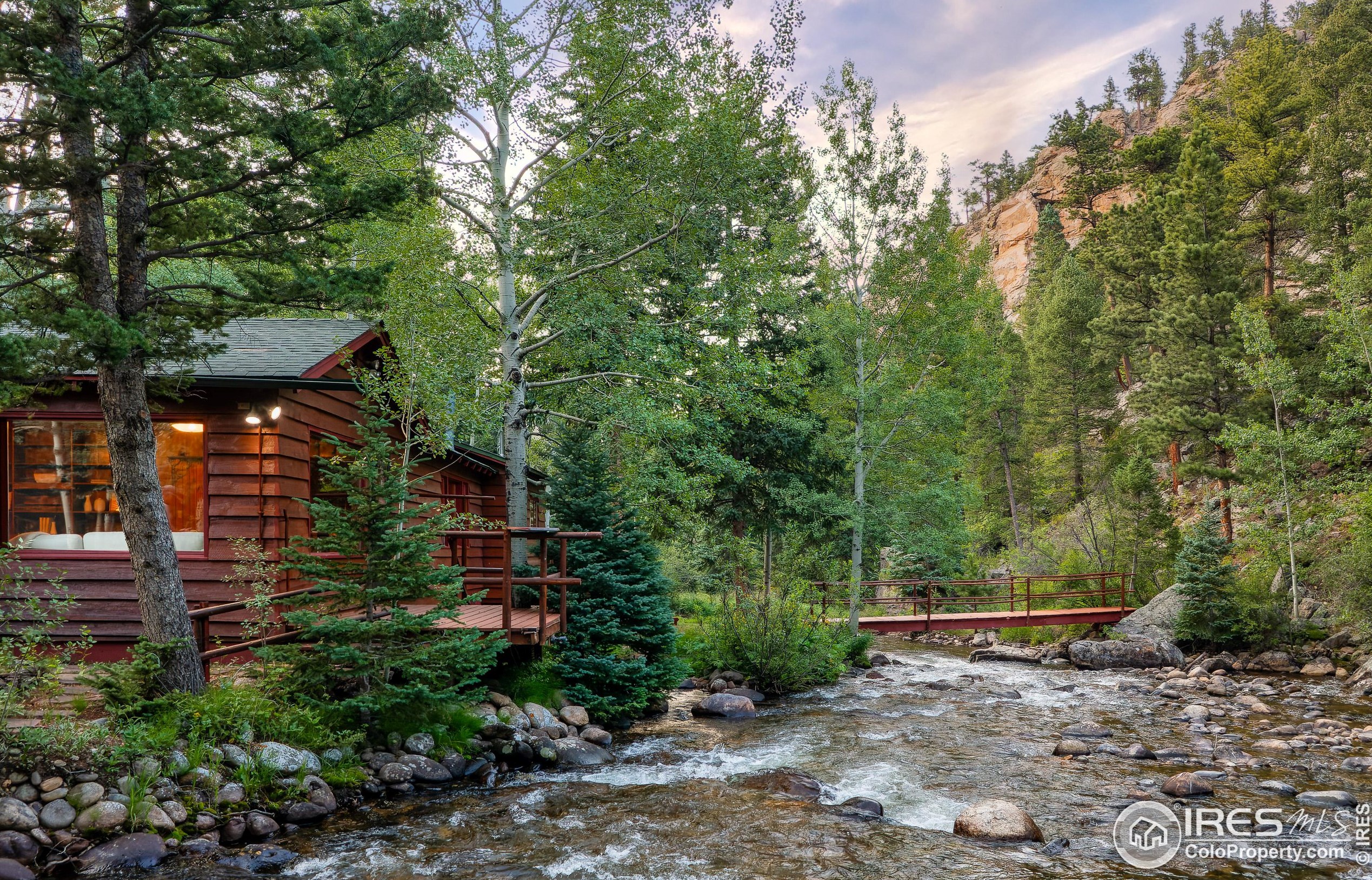 3443 Riverside Dr, Lyons, CO 80540