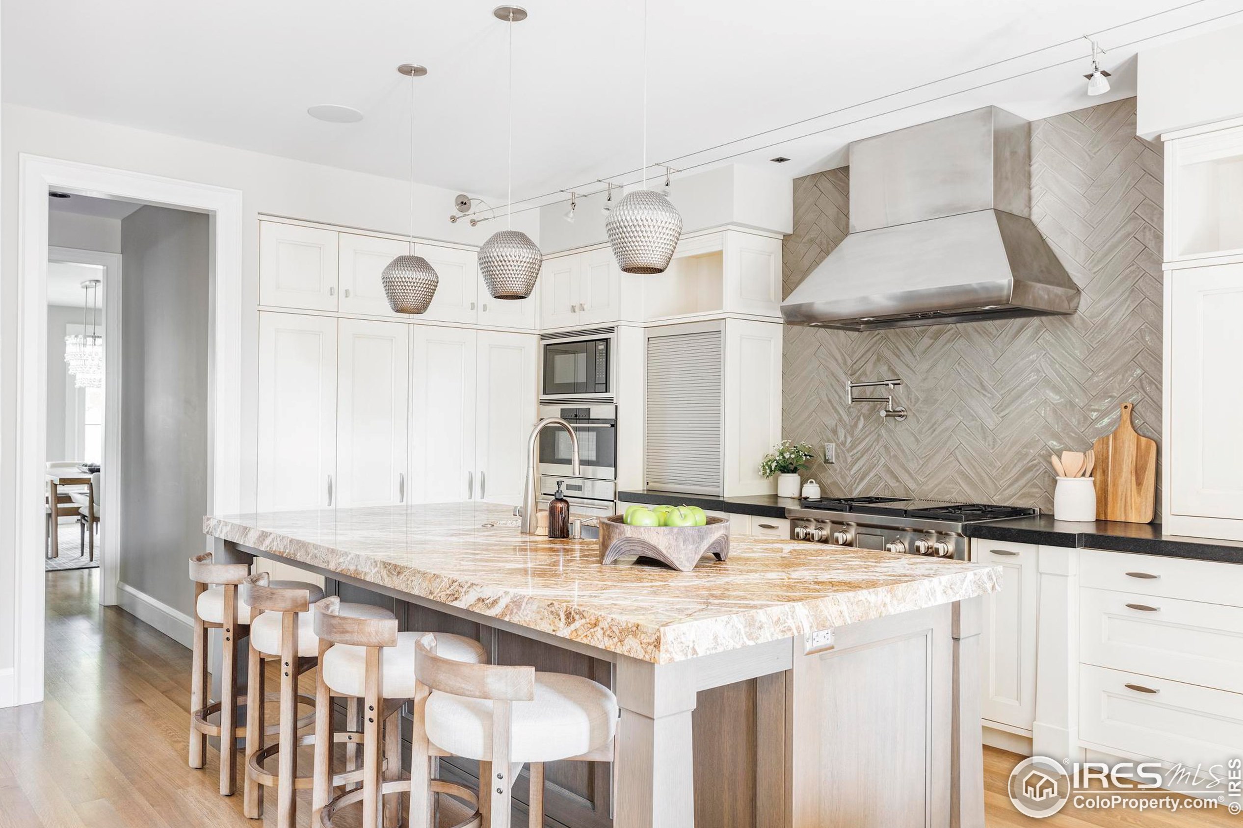 820 8 St, Boulder CO  80302-7408 exterior
