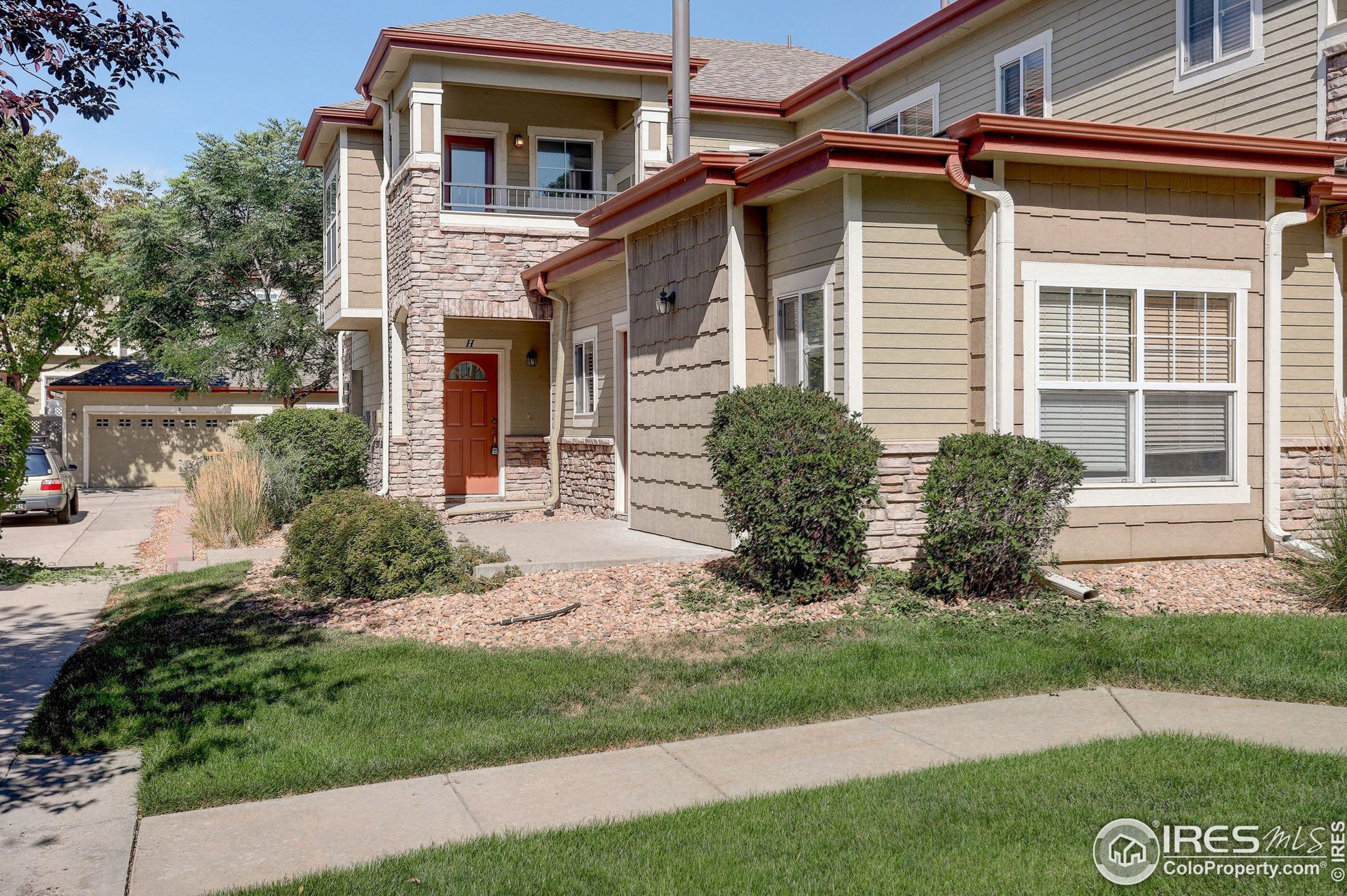 5027 Northern Lights Dr, Fort Collins, CO 80528