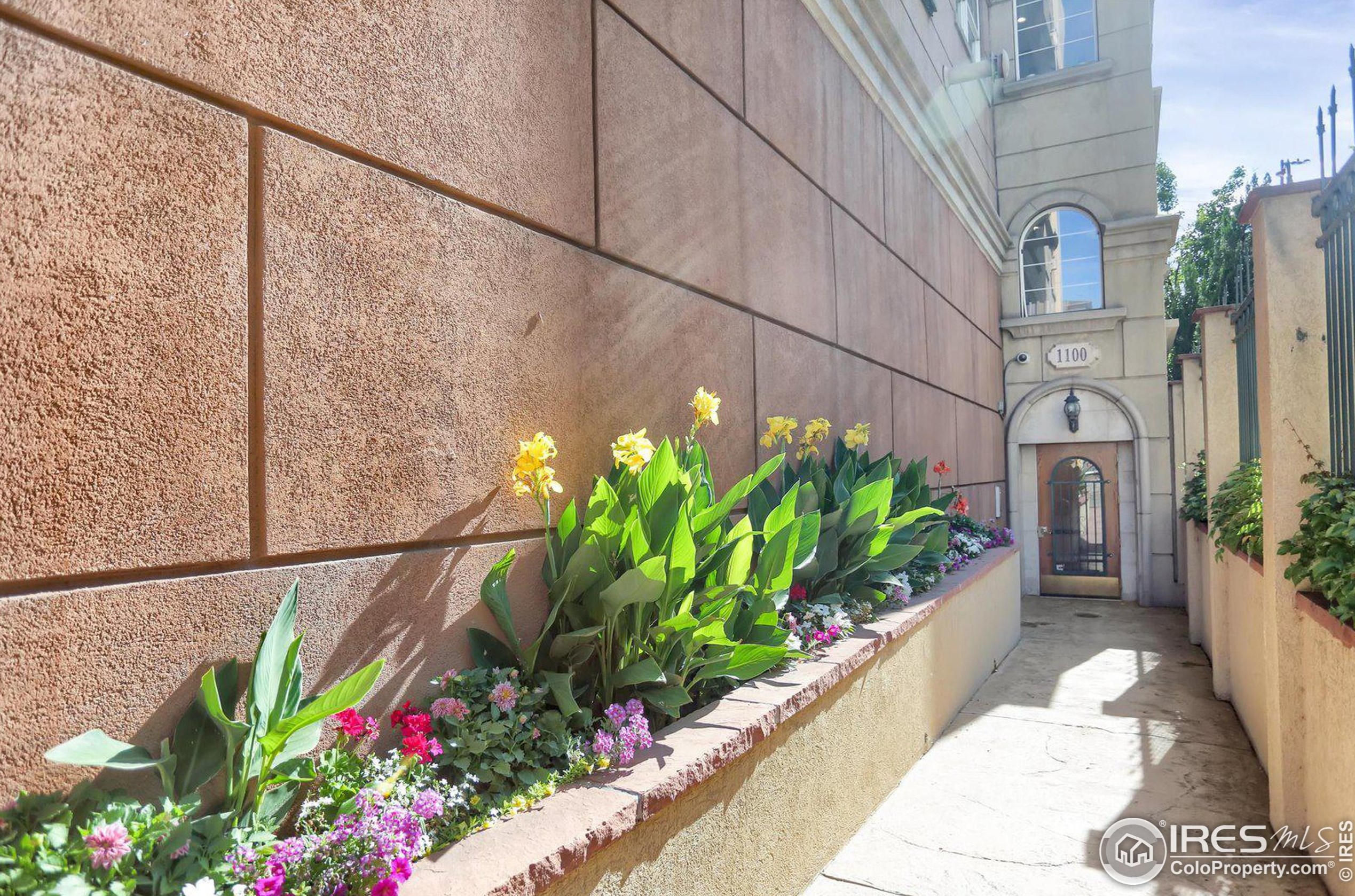 1100 Cherokee St, Denver, CO 80204-3633