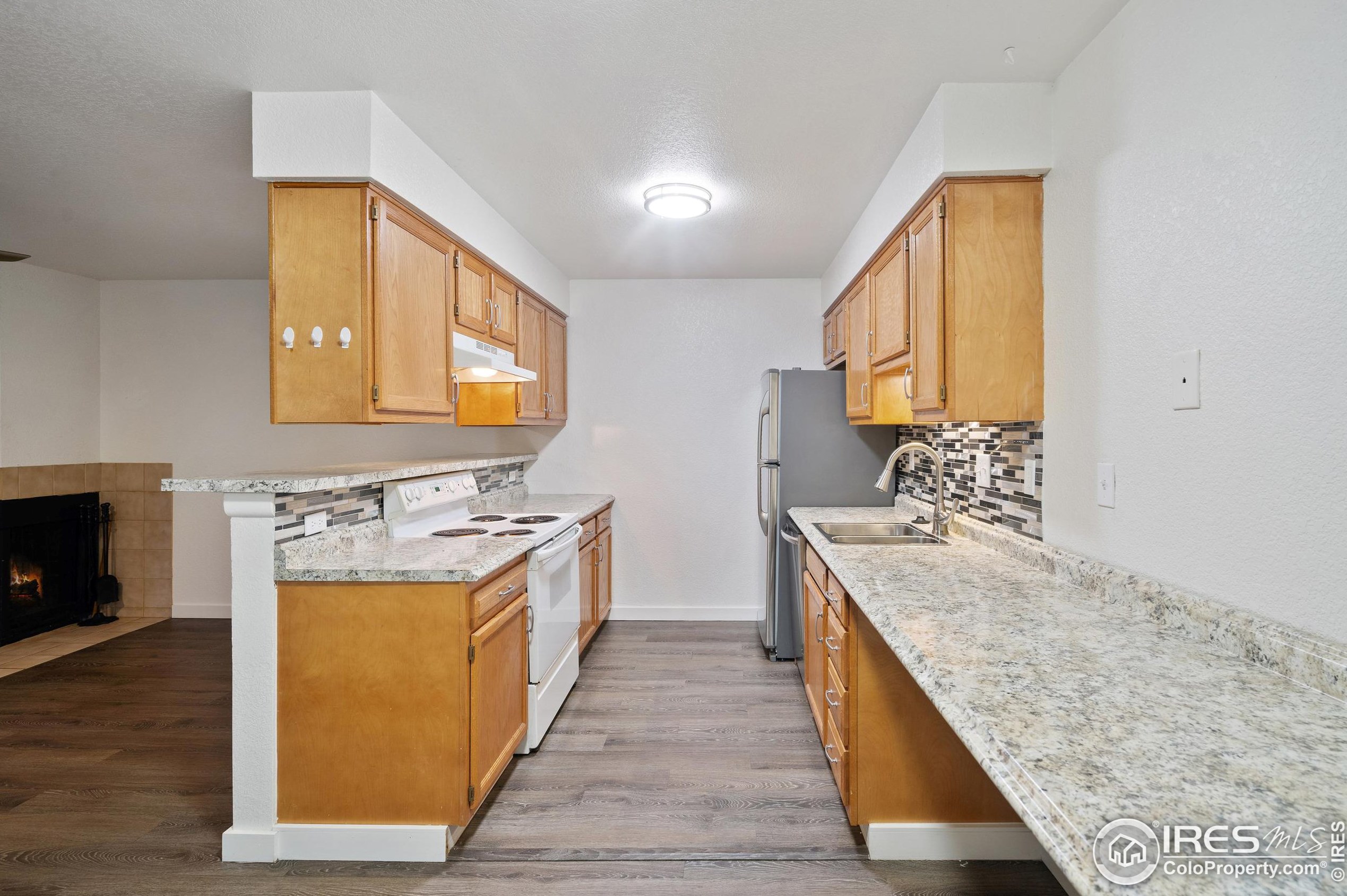 665 Manhattan Dr, Boulder CO  80303-4013 exterior