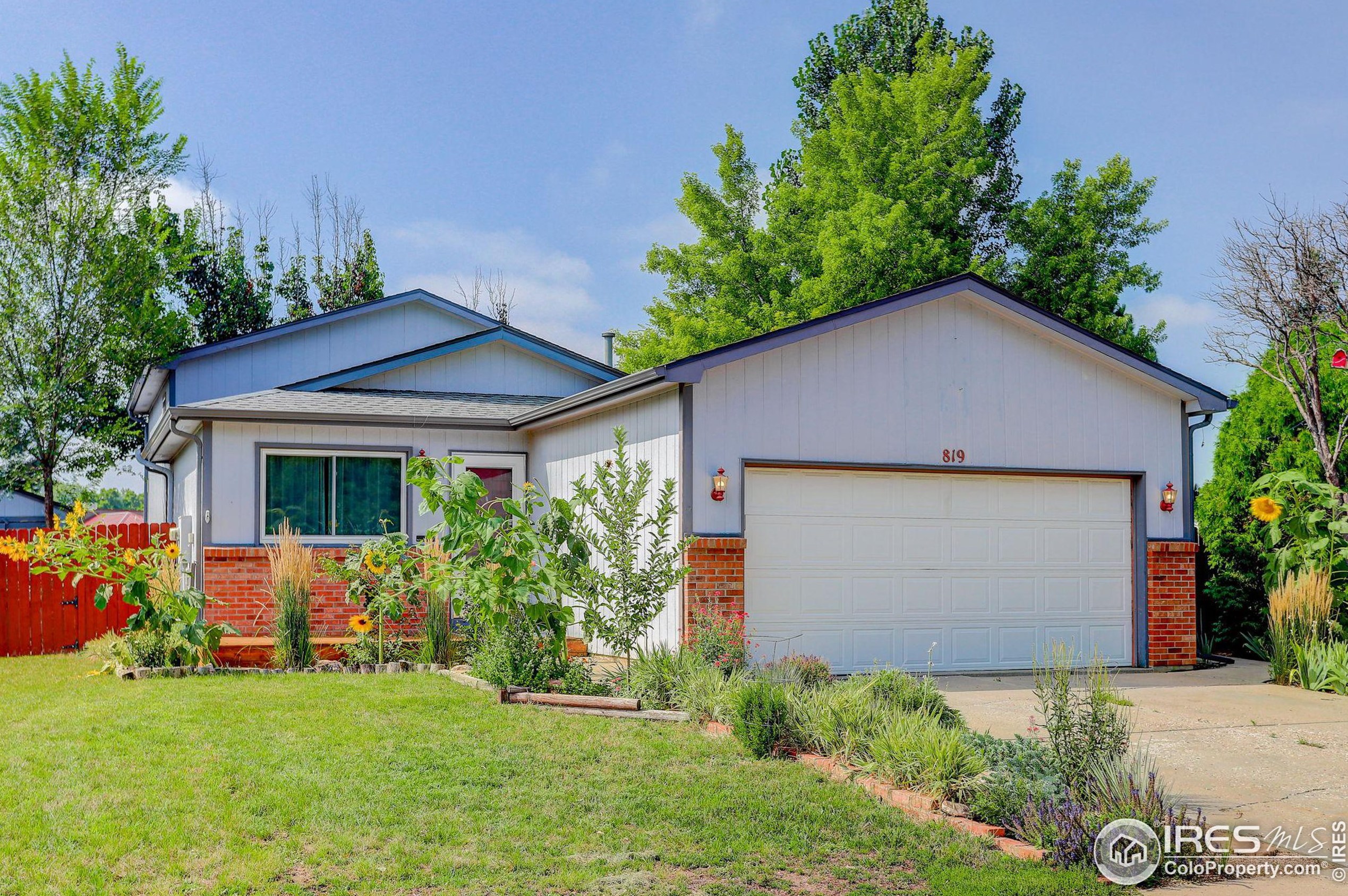 819 Woodland Way, Fort Collins, CO 80526-4148