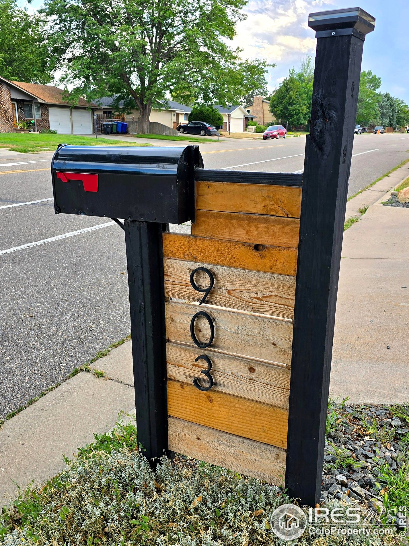 903 23rd St, Loveland, CO 80537-7011