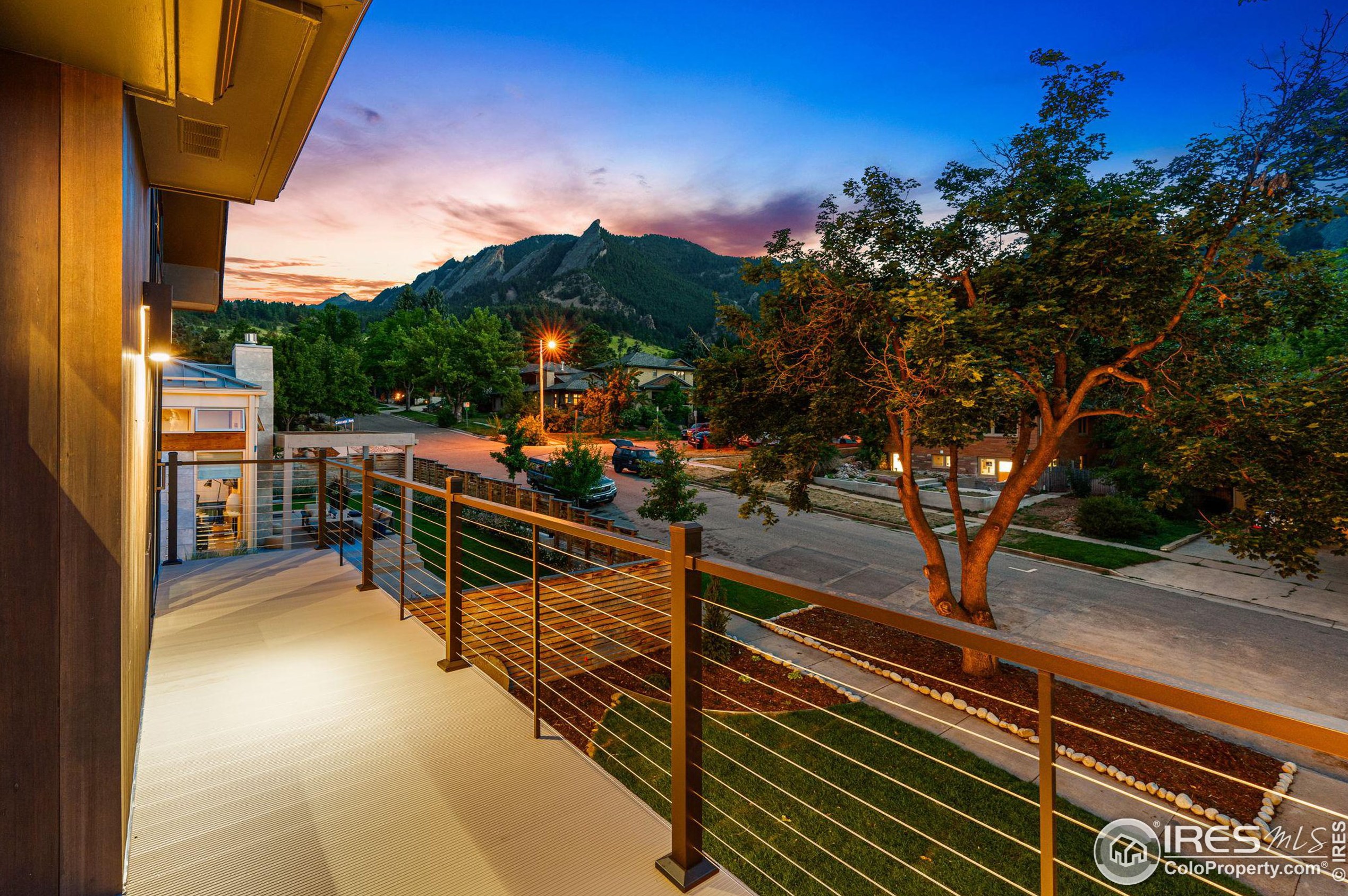 814 7th St, Boulder, CO 80302-7405