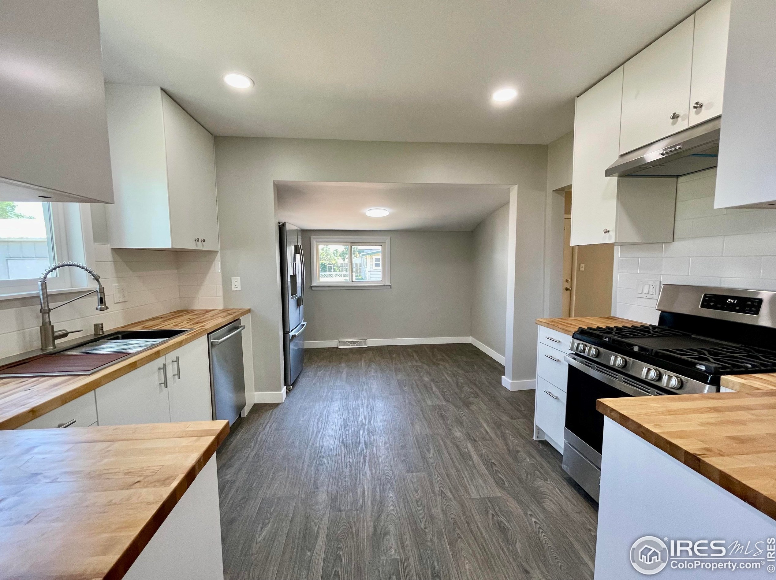 319 S Wynona Ave, Holyoke, CO 80734