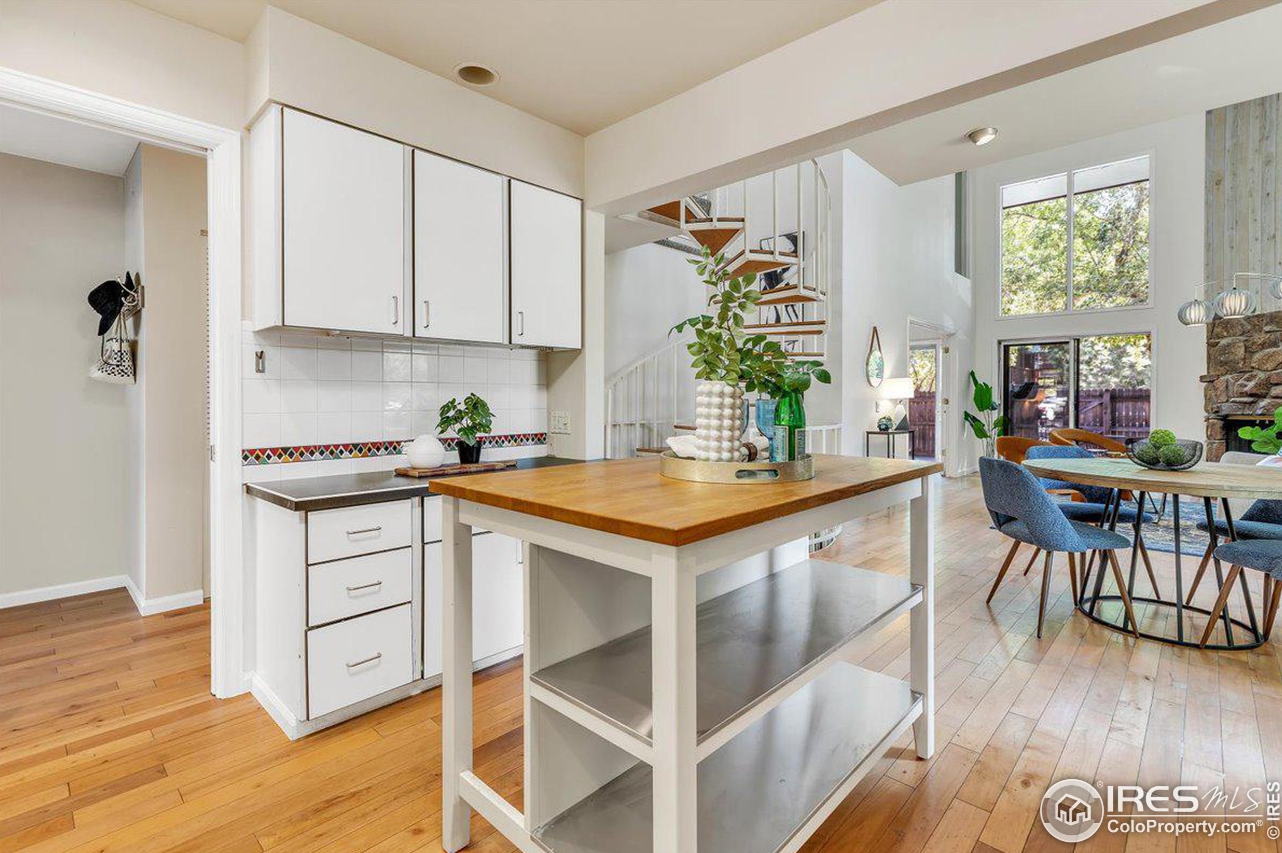 1531 Bradley Dr, Boulder CO 80305-7373 exterior