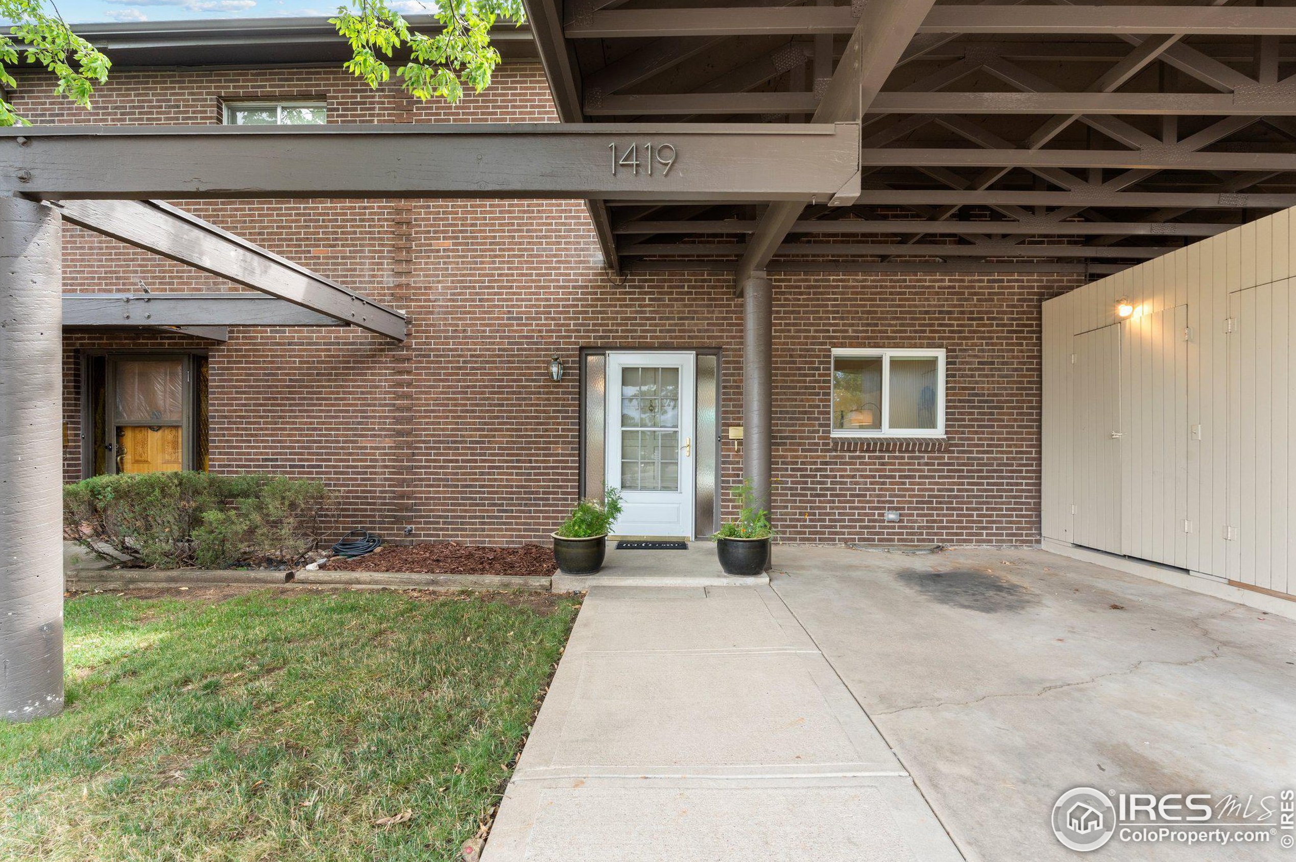 1419 Bradley Dr, Boulder CO 80305-7370 exterior