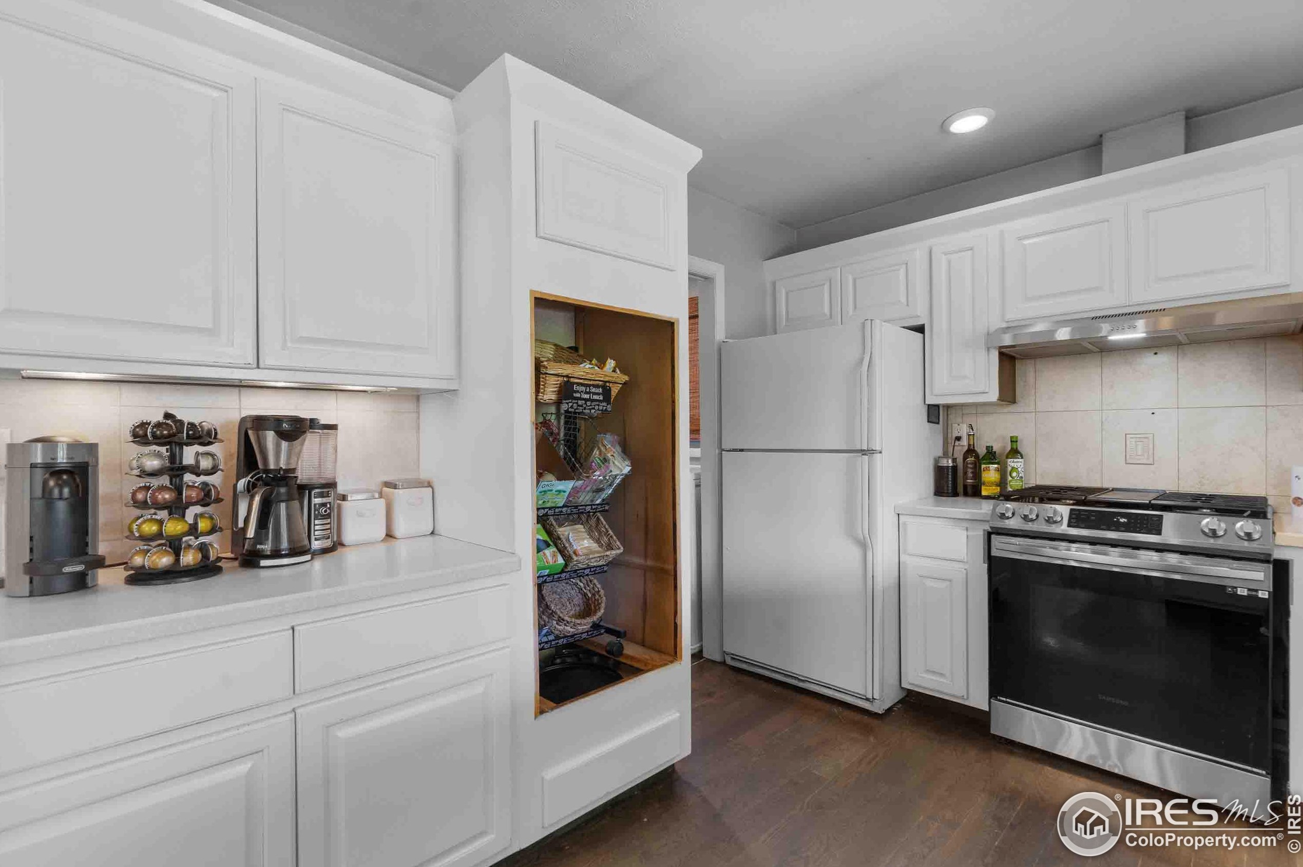 4717 13th St, Greeley CO 80634-2315 exterior