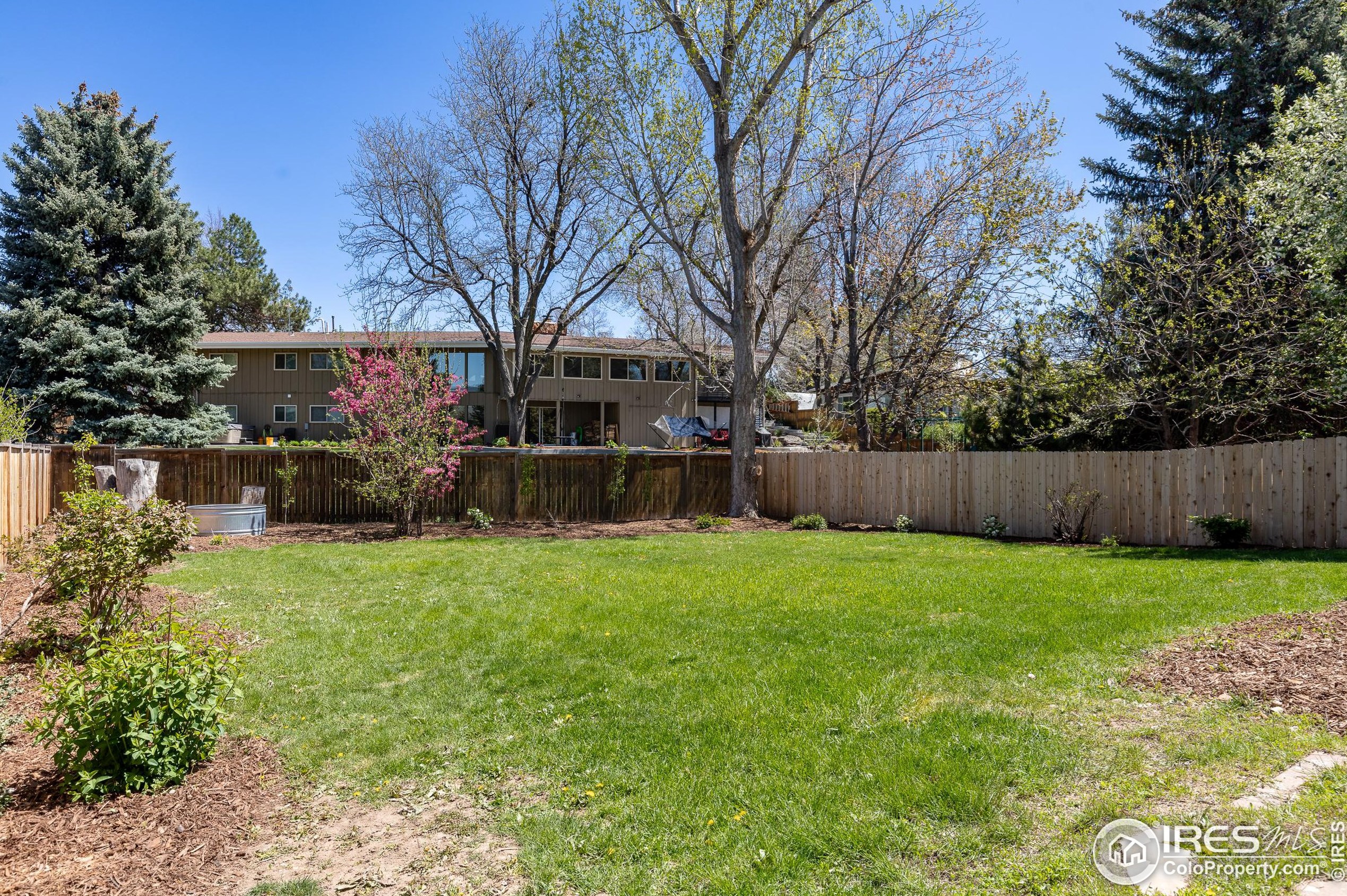 1824 Wallenberg Dr, Fort Collins CO  80526-1961 exterior