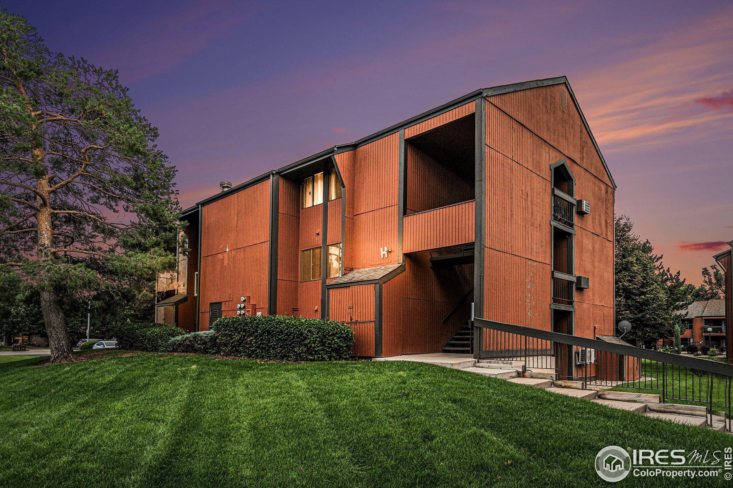 1625 Elizabeth St, Fort Collins CO  80521-4455 exterior