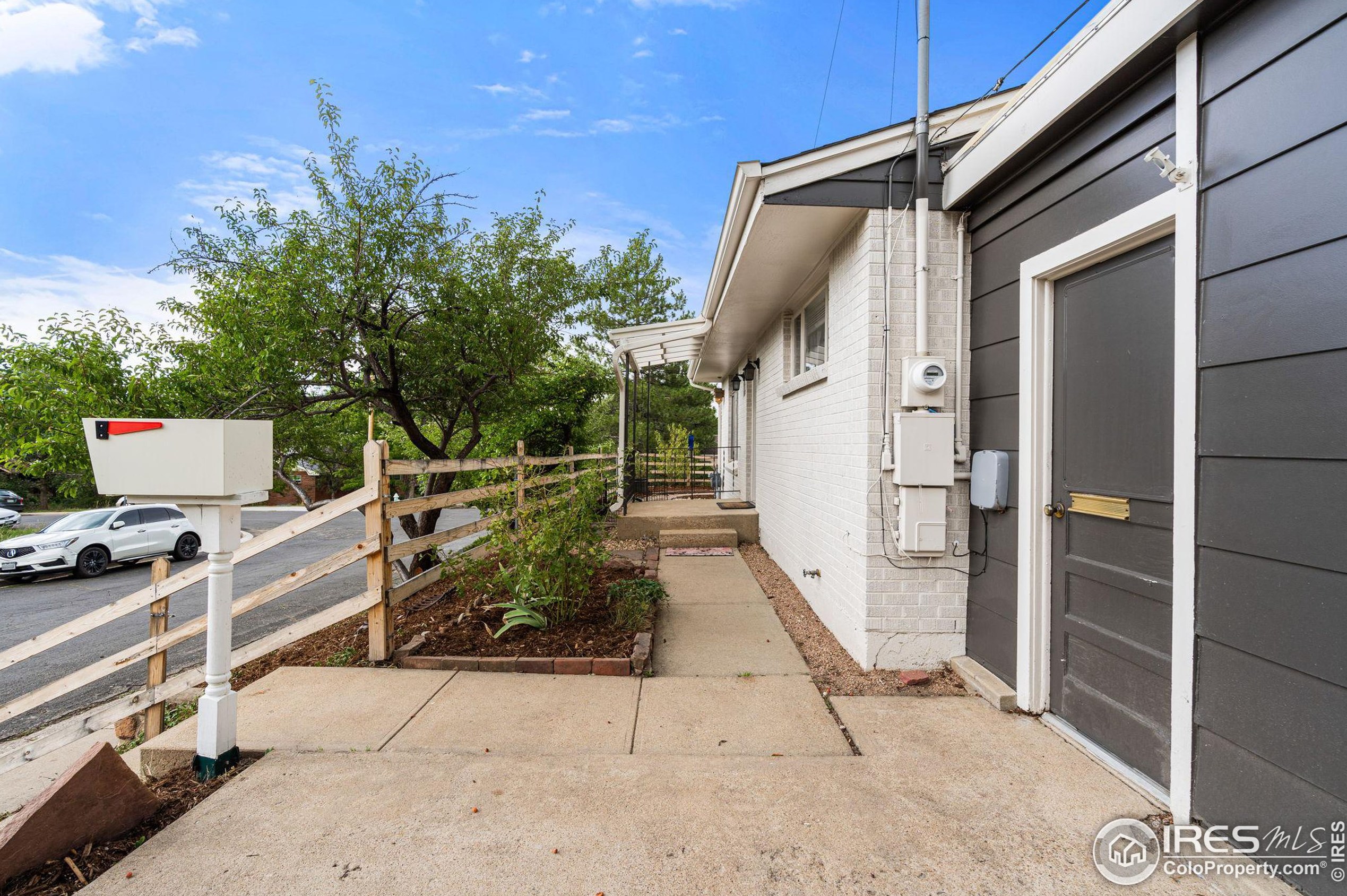 550 Cedar Ave, Boulder CO 80304-3023 exterior