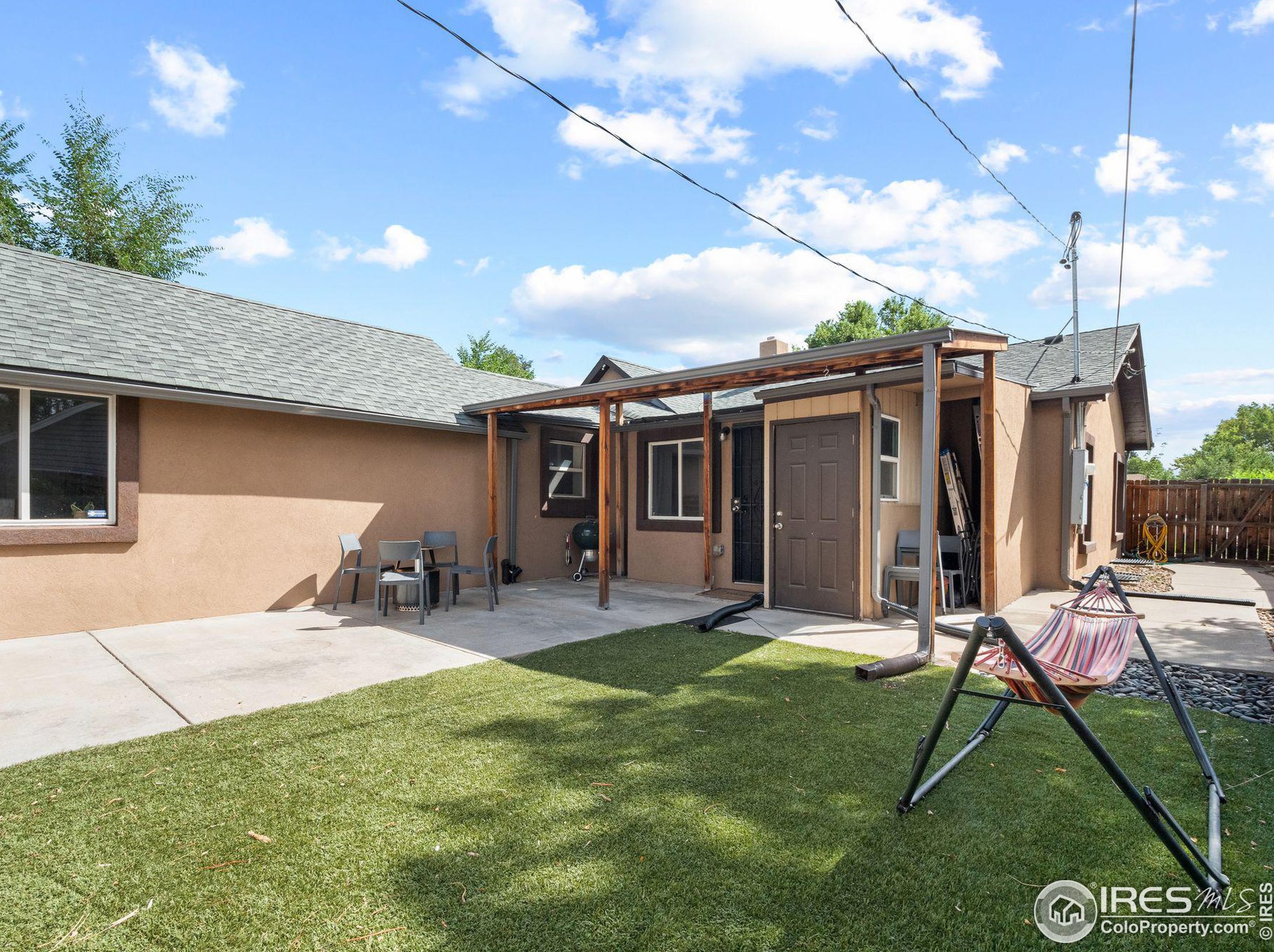 1747 Trenton St, Denver CO  80220-2046 exterior