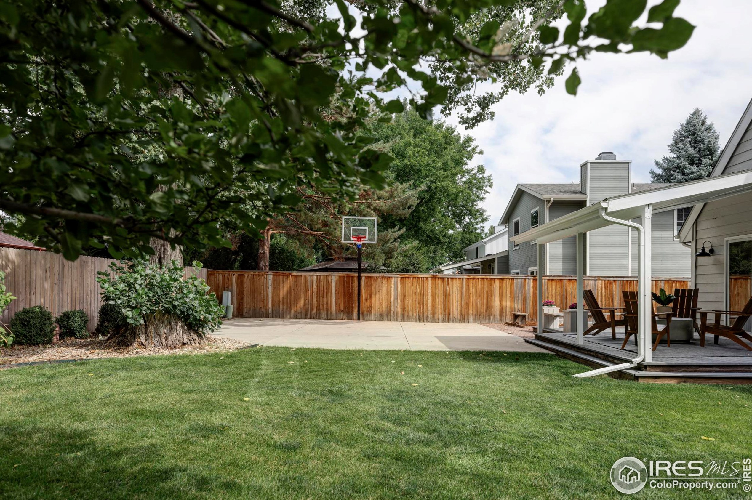 2307 Creekwood Dr, Fort Collins CO  80525-2065 exterior