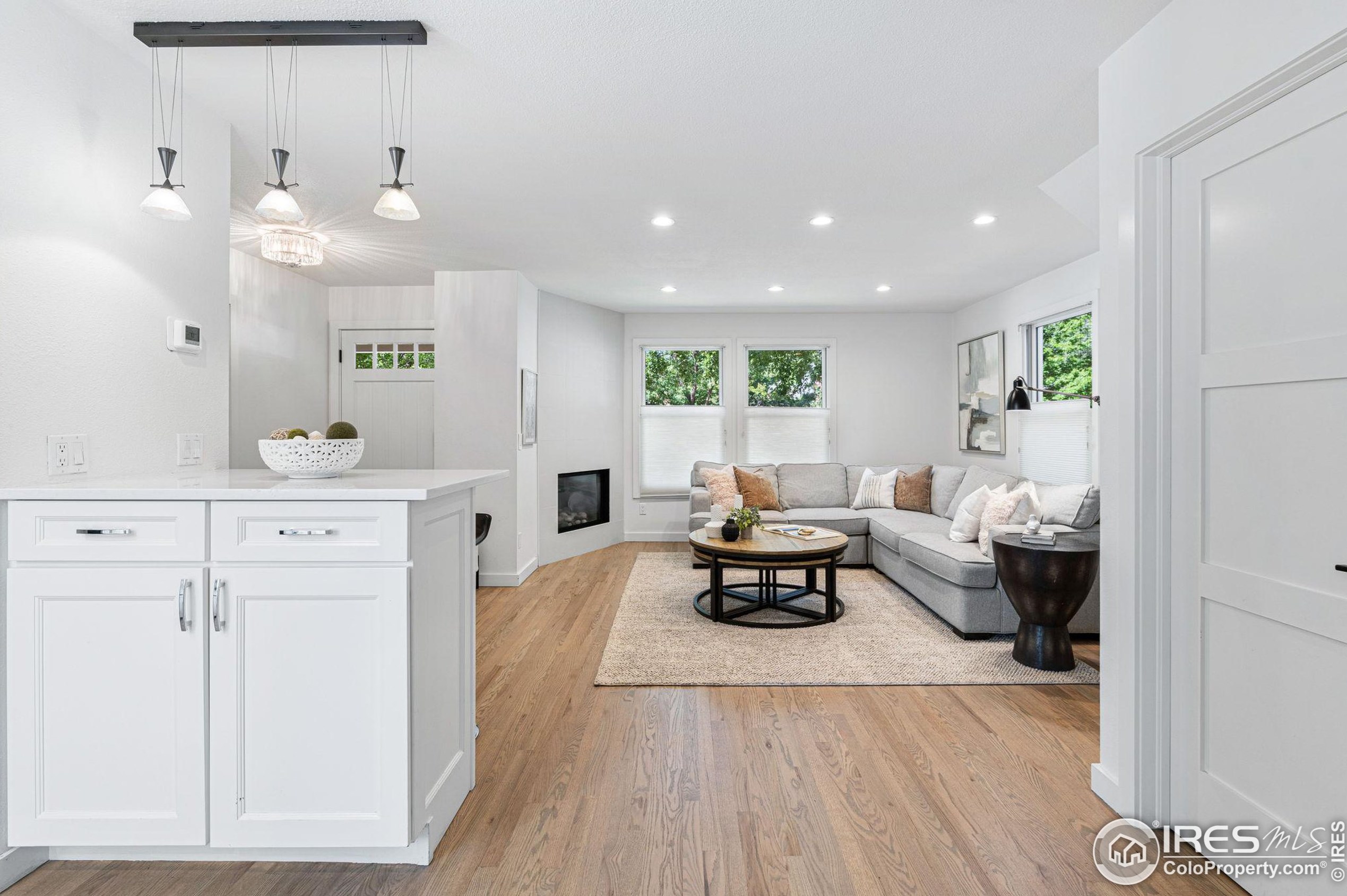 2260 22 St, Boulder CO 80302-4570 exterior