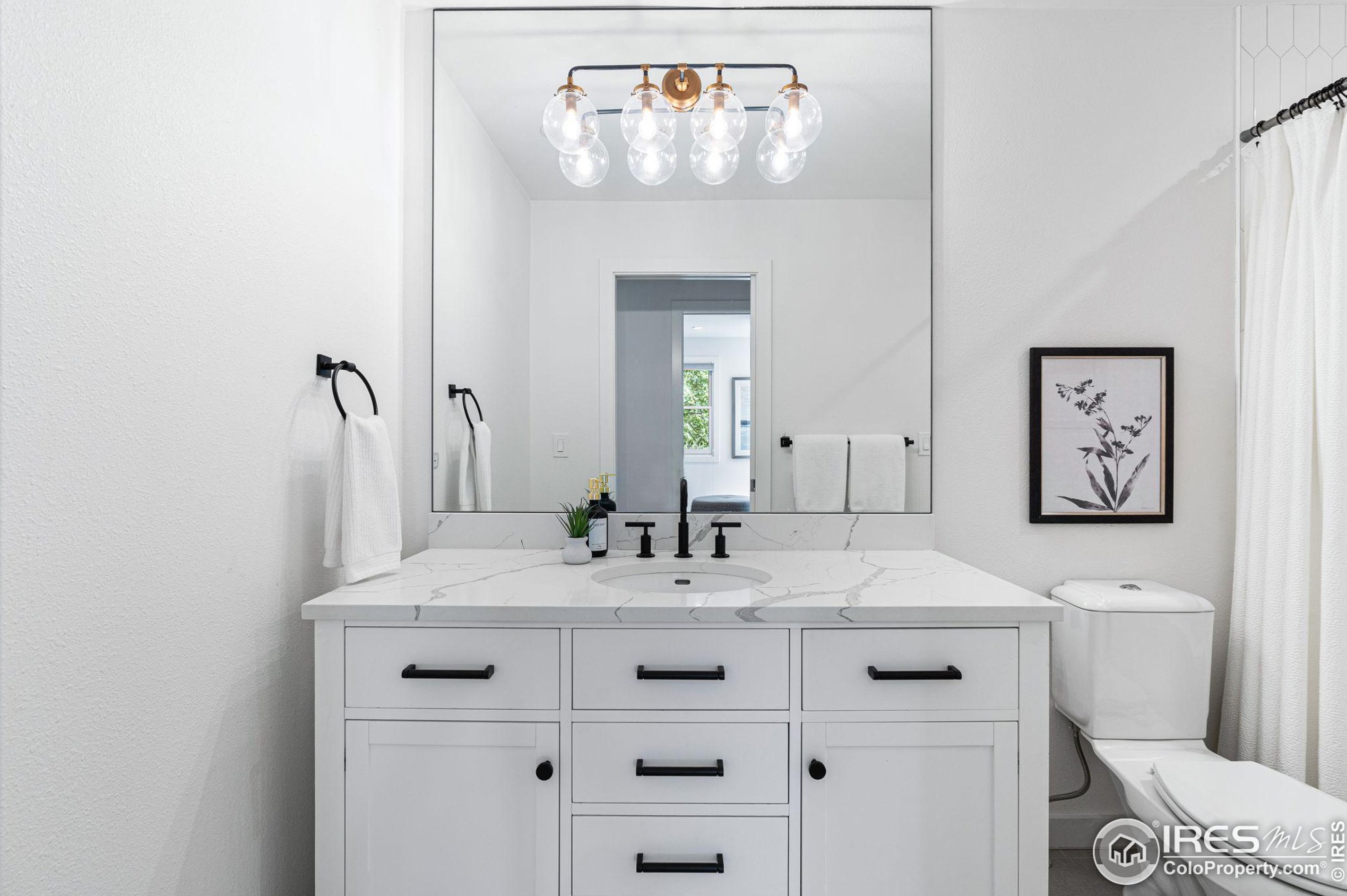 2260 22 St, Boulder CO 80302-4570 exterior