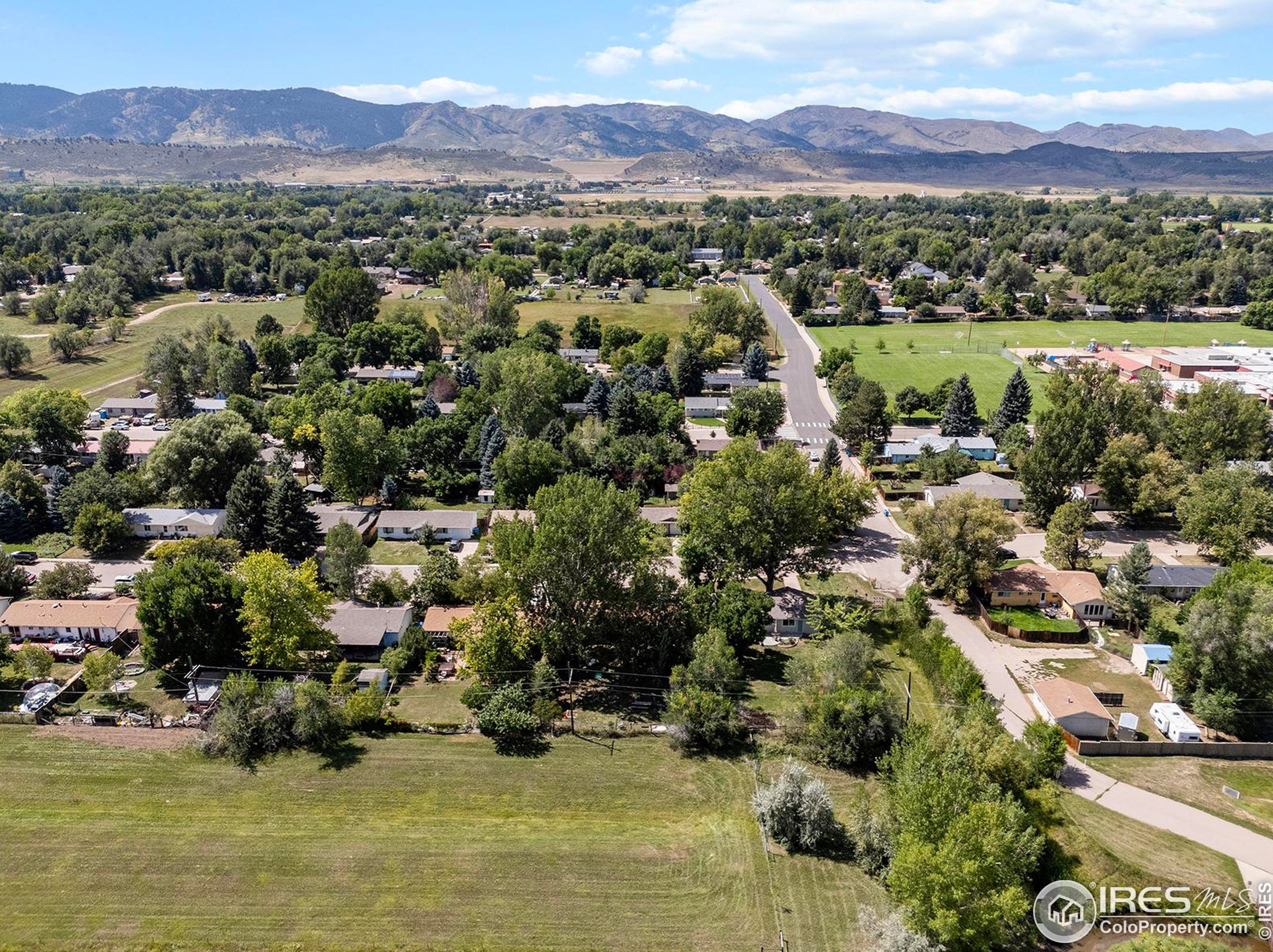 420 Impala Dr, Fort Collins CO  80521-1517 exterior