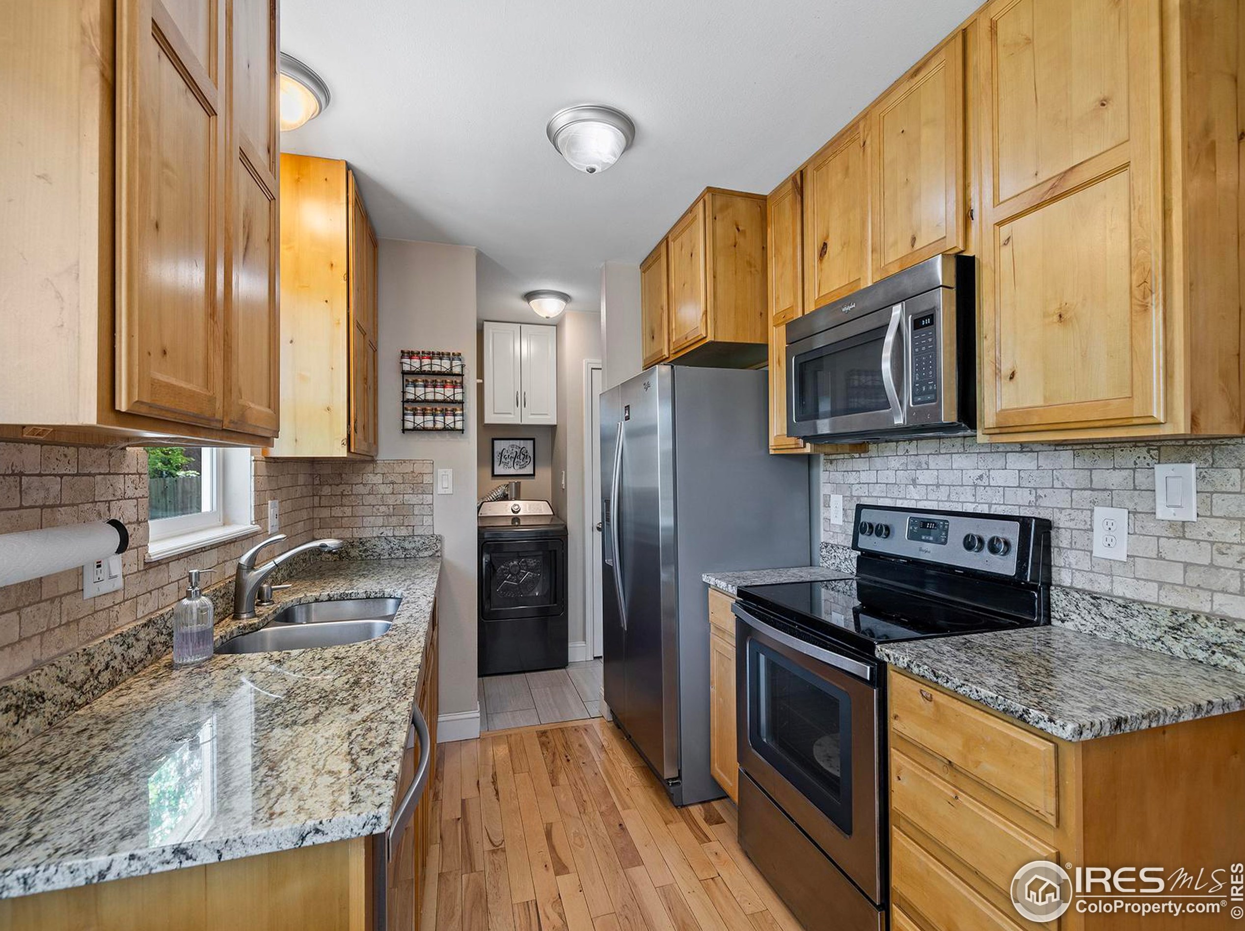 420 Impala Dr, Fort Collins CO  80521-1517 exterior