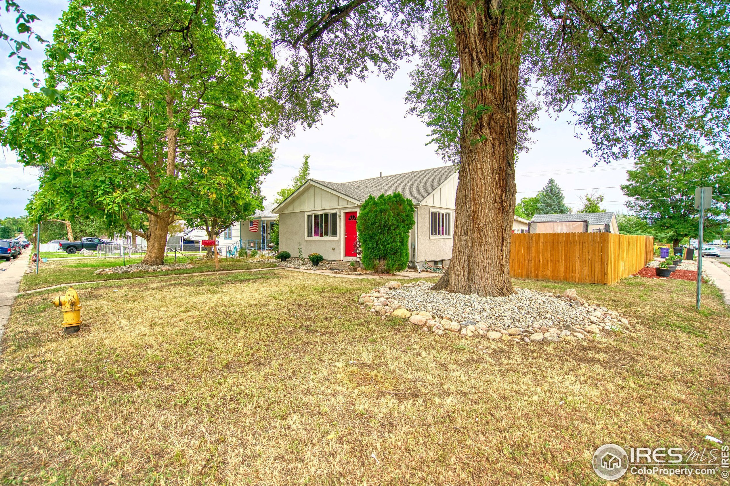 2 King St, Denver, CO 80219-1352