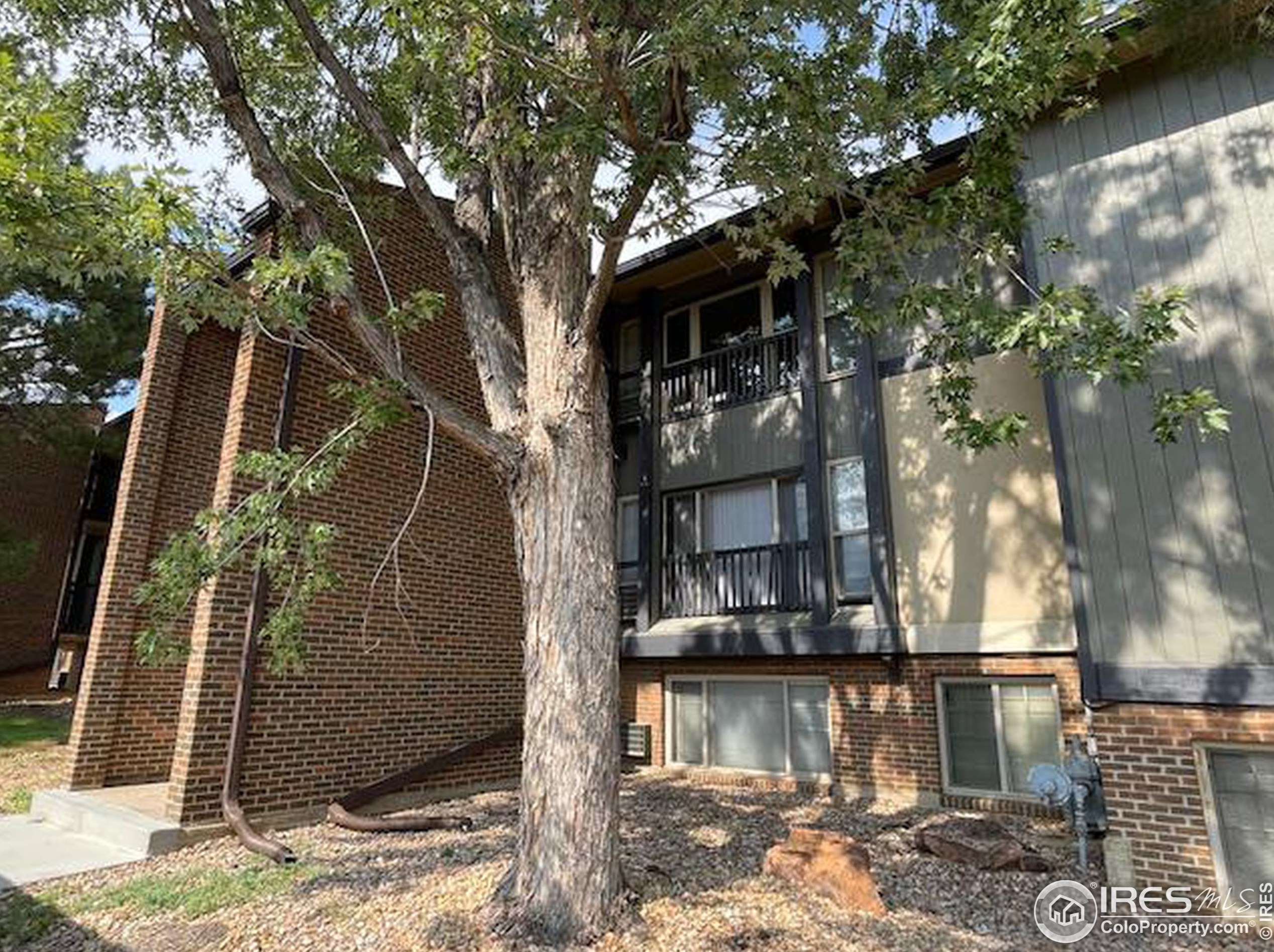 850 Moorhead Cir, Boulder, CO 80305-6163