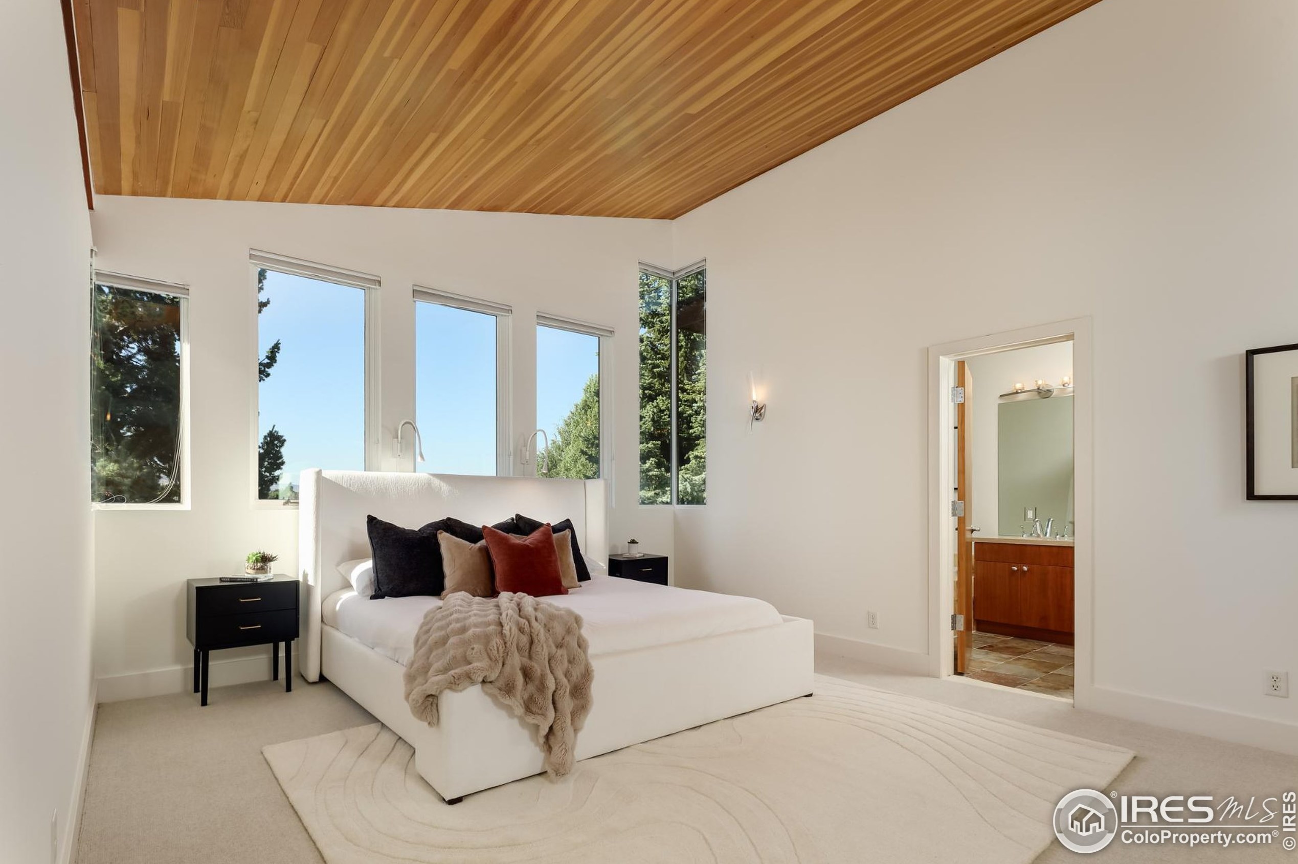 2035 Balsam Dr, Boulder CO exterior