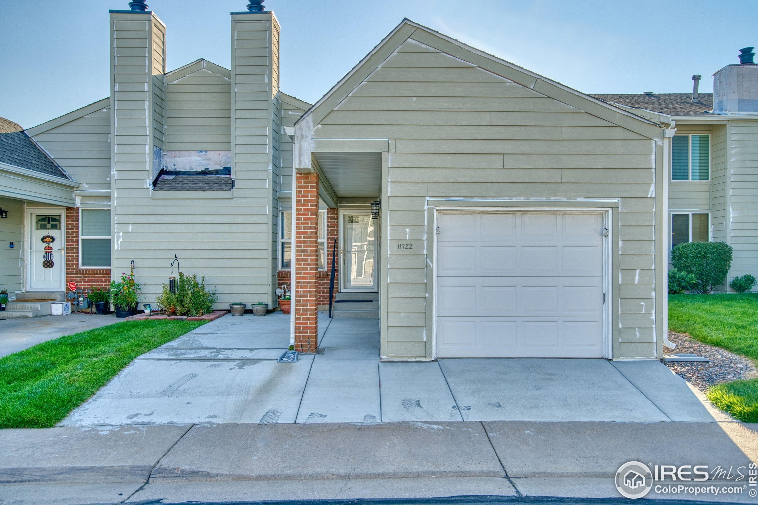 11922 Monroe St, Denver CO 80233-1651 exterior