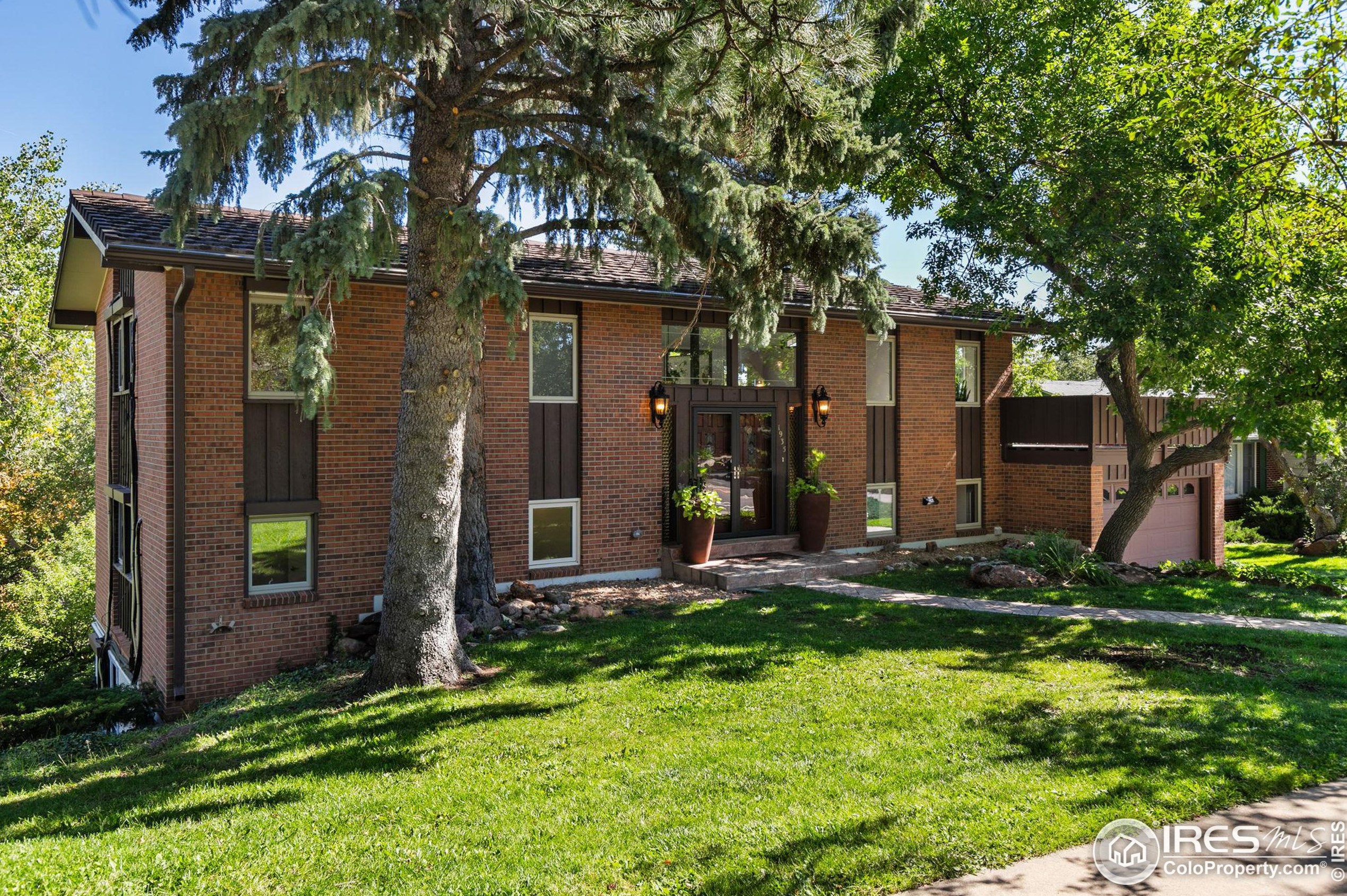 1935 Table Mesa Dr, Boulder, CO 80305-5633