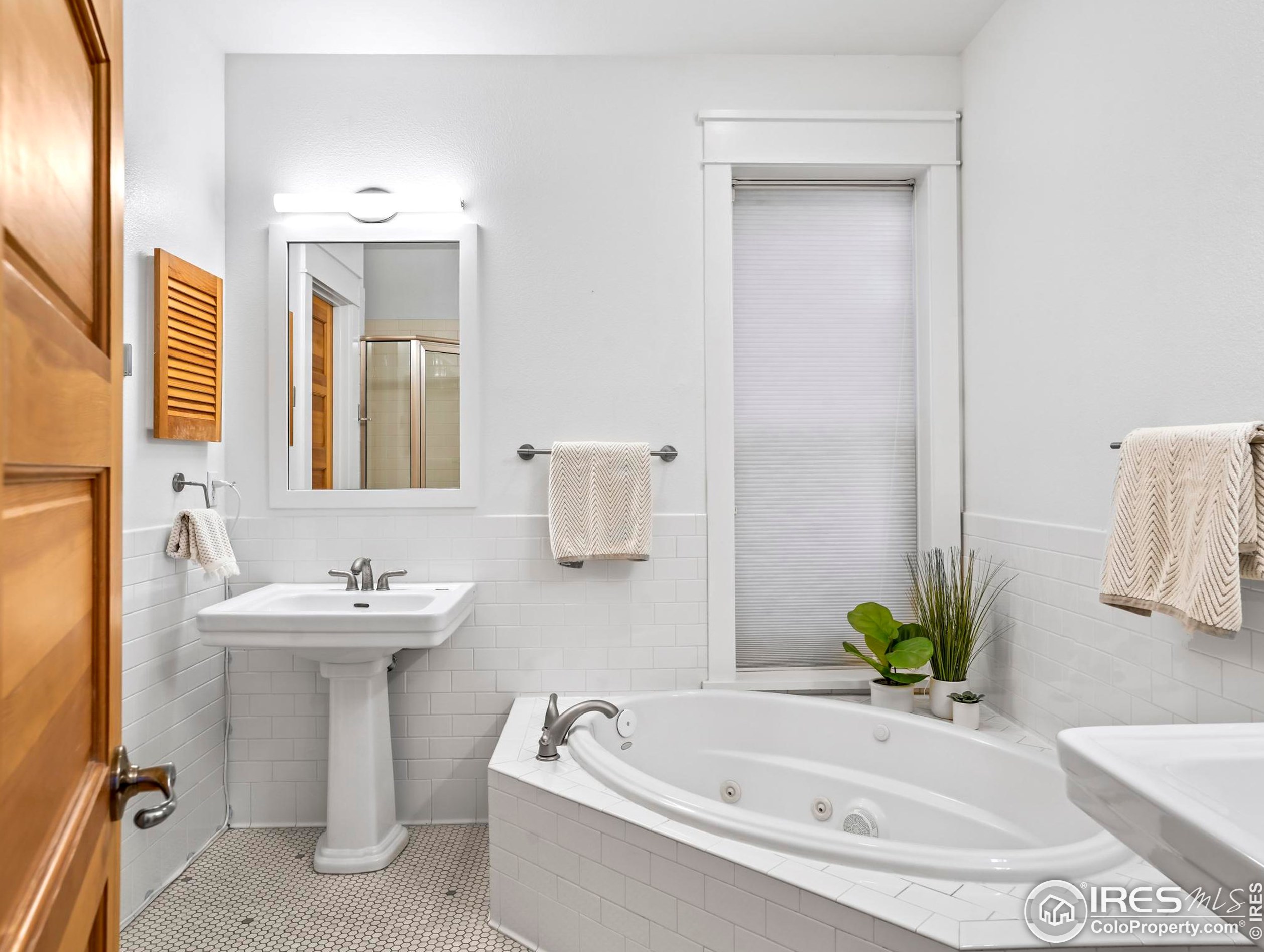 2008 18th St, Boulder CO 80302-5502 exterior