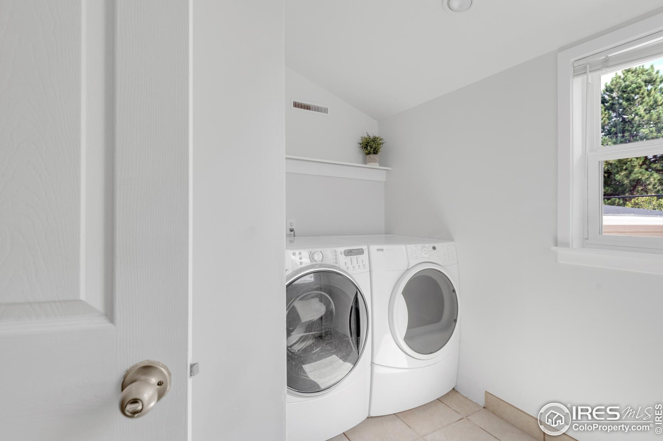 610 22 St, Boulder CO 80302-5684 exterior