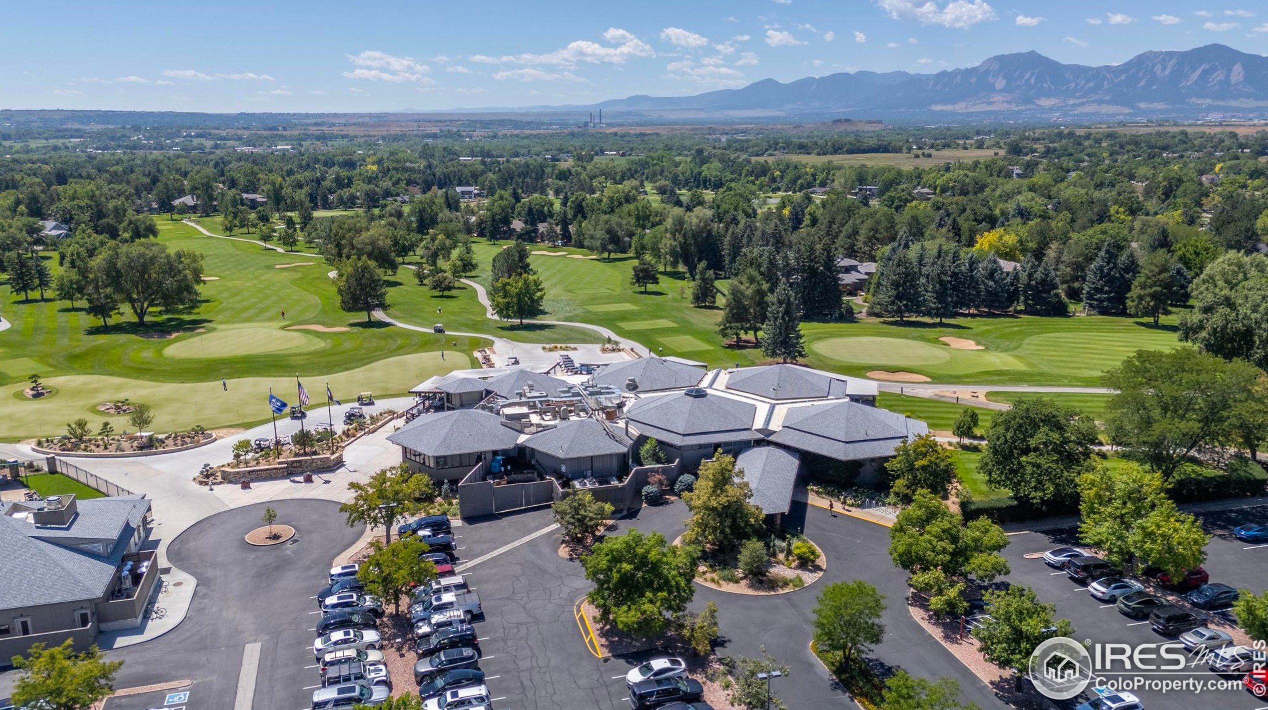 7321 Windsor Dr, Boulder CO 80301-3718 exterior