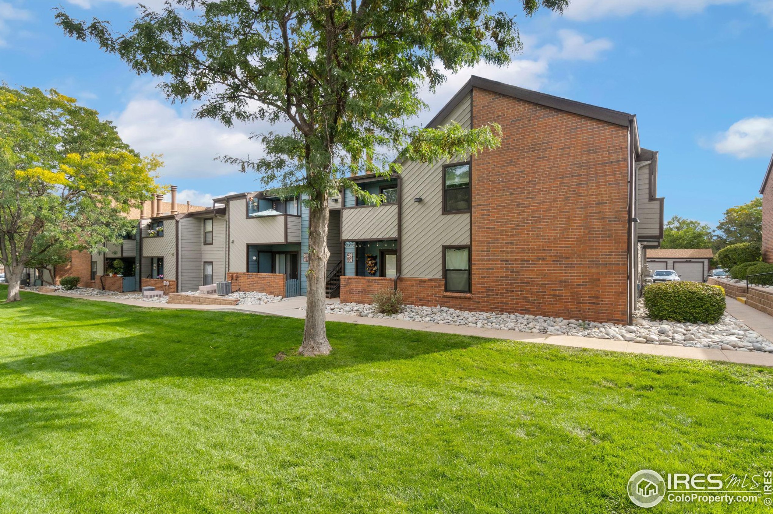 12033 Harvard Ave, Denver CO  80014-7618 exterior