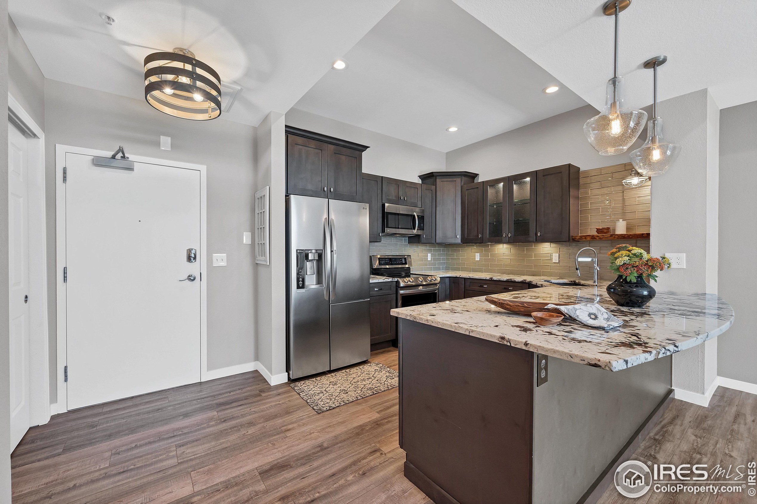 7931 55th Ave, Arvada, CO 80002-3704