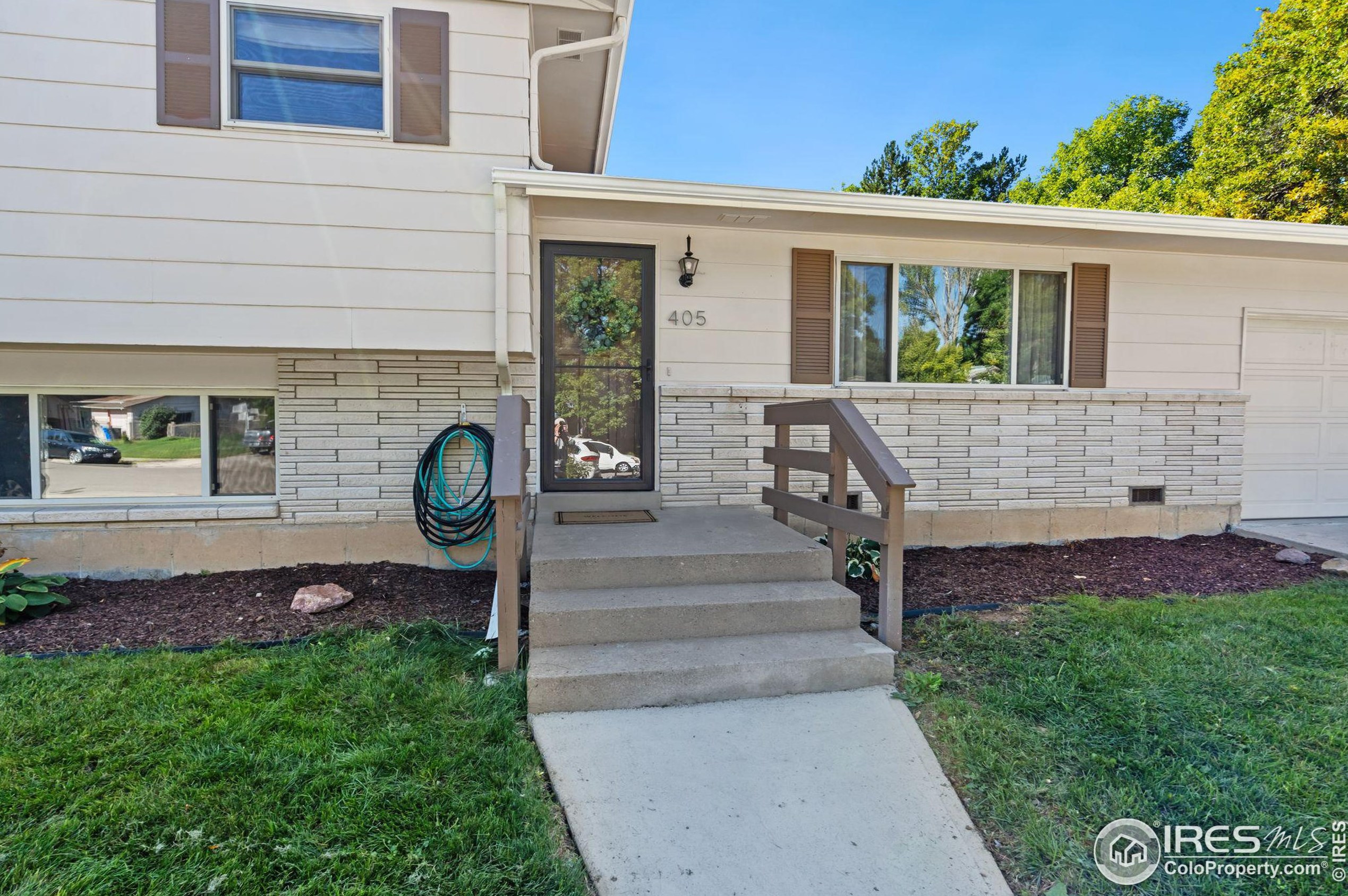 405 Flicker Dr, Fort Collins, CO 80526