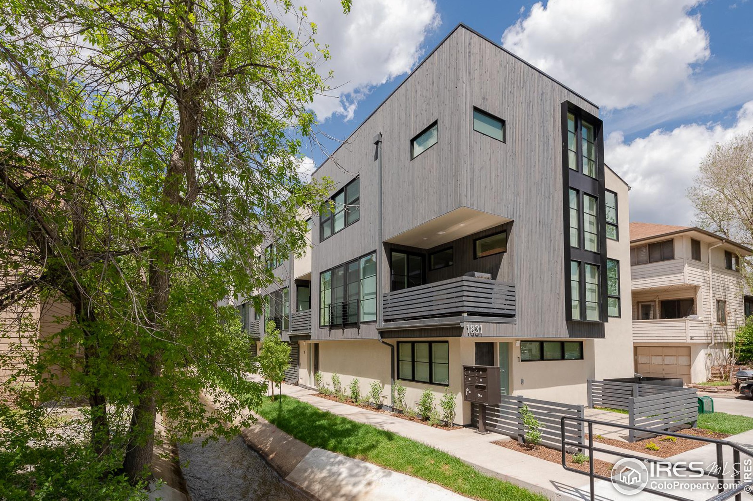 1831 22nd St, Boulder, CO 80302-5601